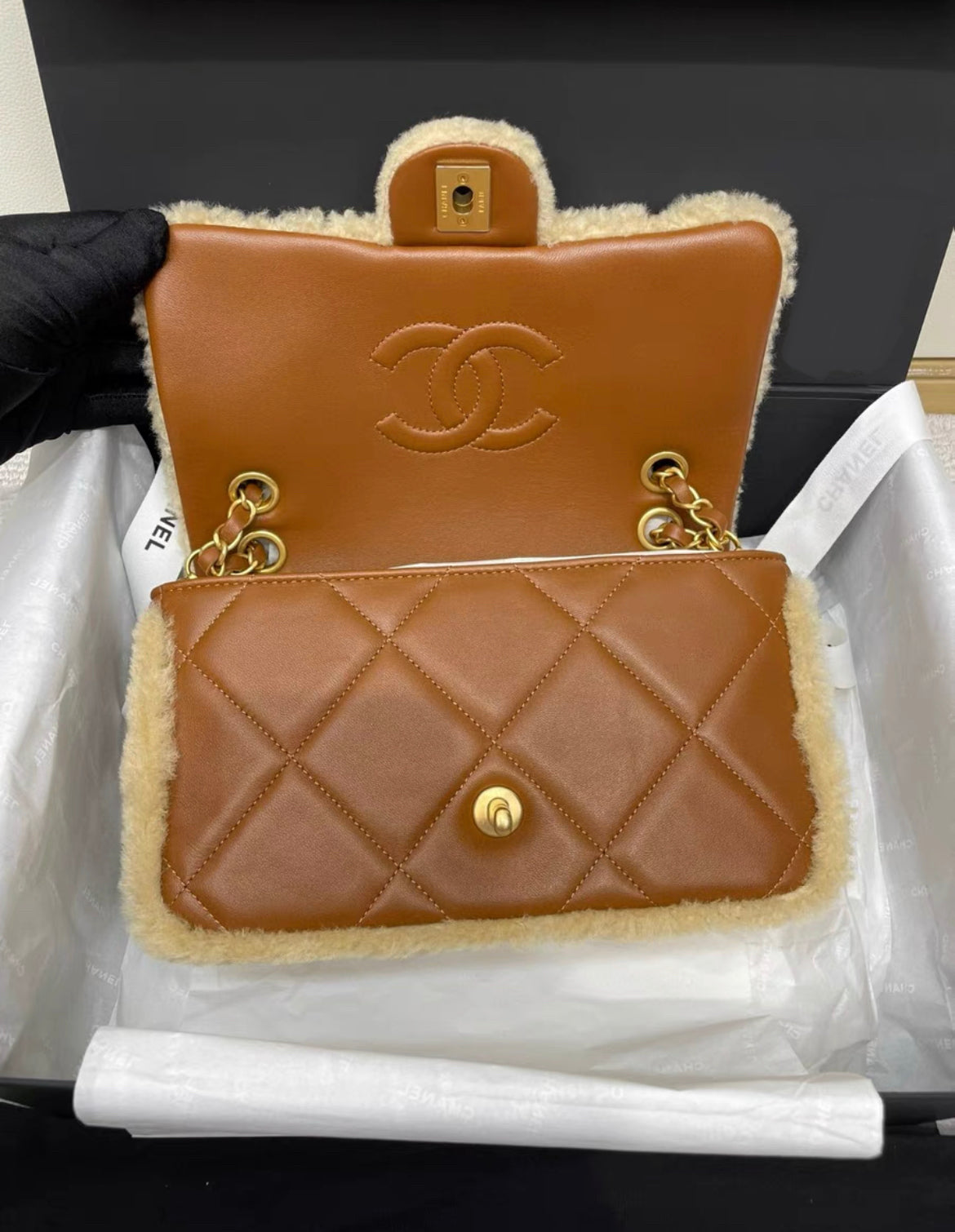 Chanel 24 FLAP BAG Shearling Lambskin & Gold-Tone Metal Beige & Brown