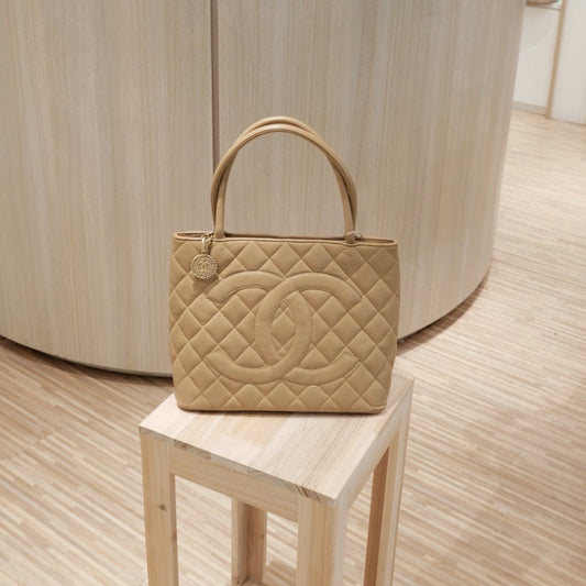 Chanel Tote Bag - Lynora Bags
