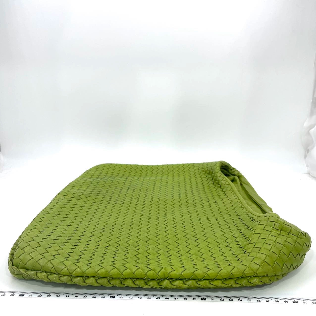 Bottega Veneta Veneta Hobo Maxi Avocado Green Intrecciato Leather Bag 54cm