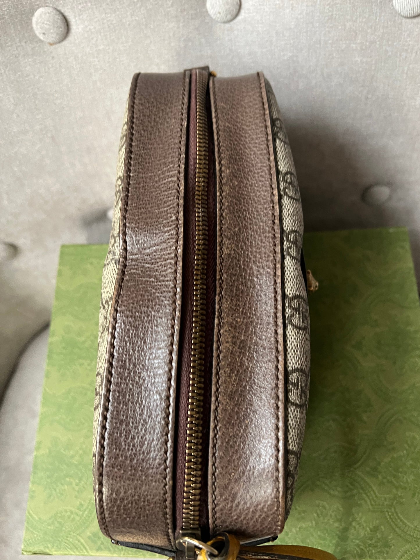 Gucci Neo  GG Supreme Messenger Bag (RRP £1060)