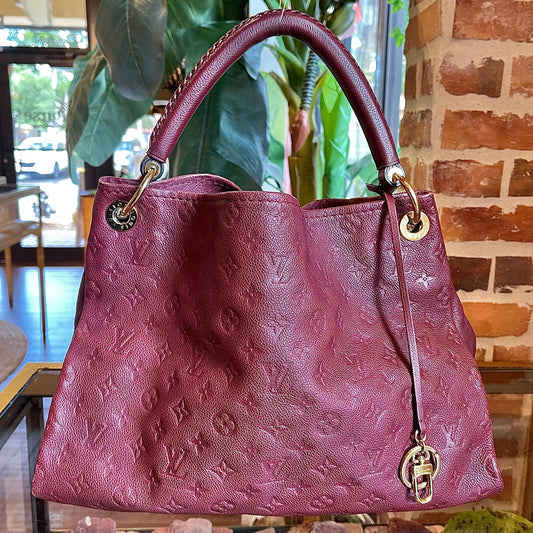 LOUIS VUITTON Burgundy Empriente Leather Artsy Crossbody