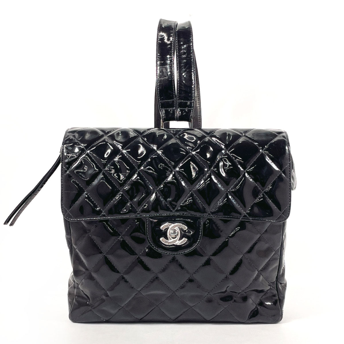 CHANEL Backpack Patent leather black Matrasse