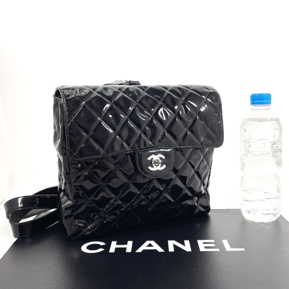 CHANEL Backpack Patent leather black Matrasse
