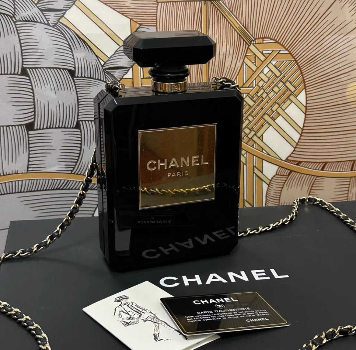 CHANEL 2013 N5 Perfume Bottle MinaudiÃ¨re Clutch Bag