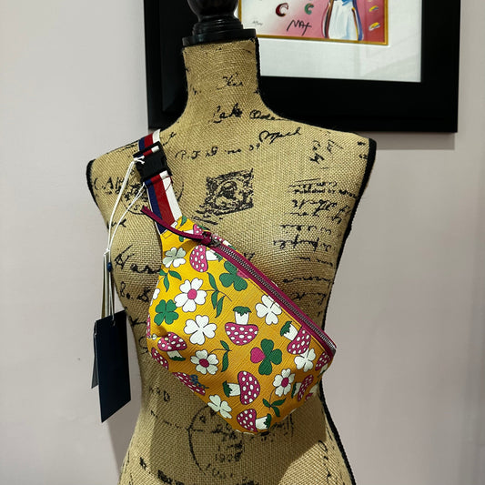 Gucci Bumbag Mini Canvas Handbag