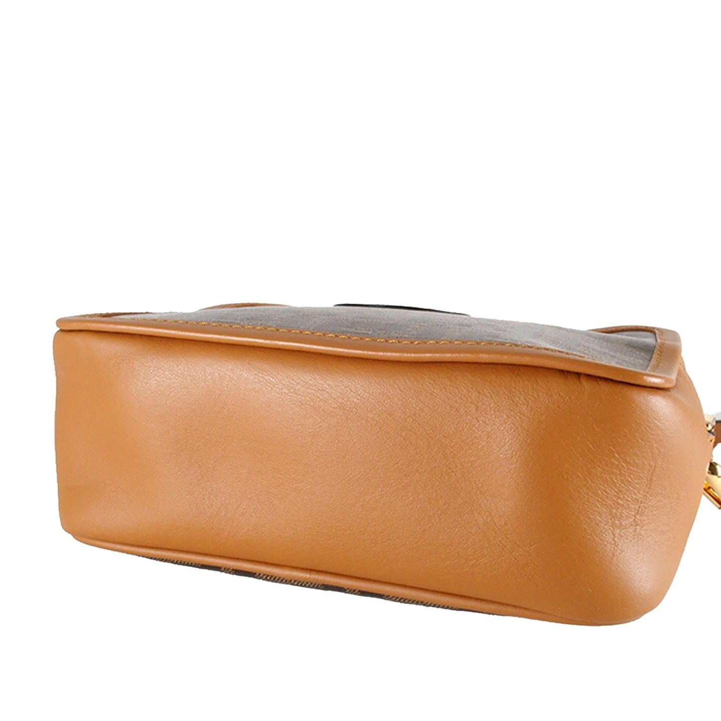 Fendi FF 1974 Camera Case Bag (RDAs8N)