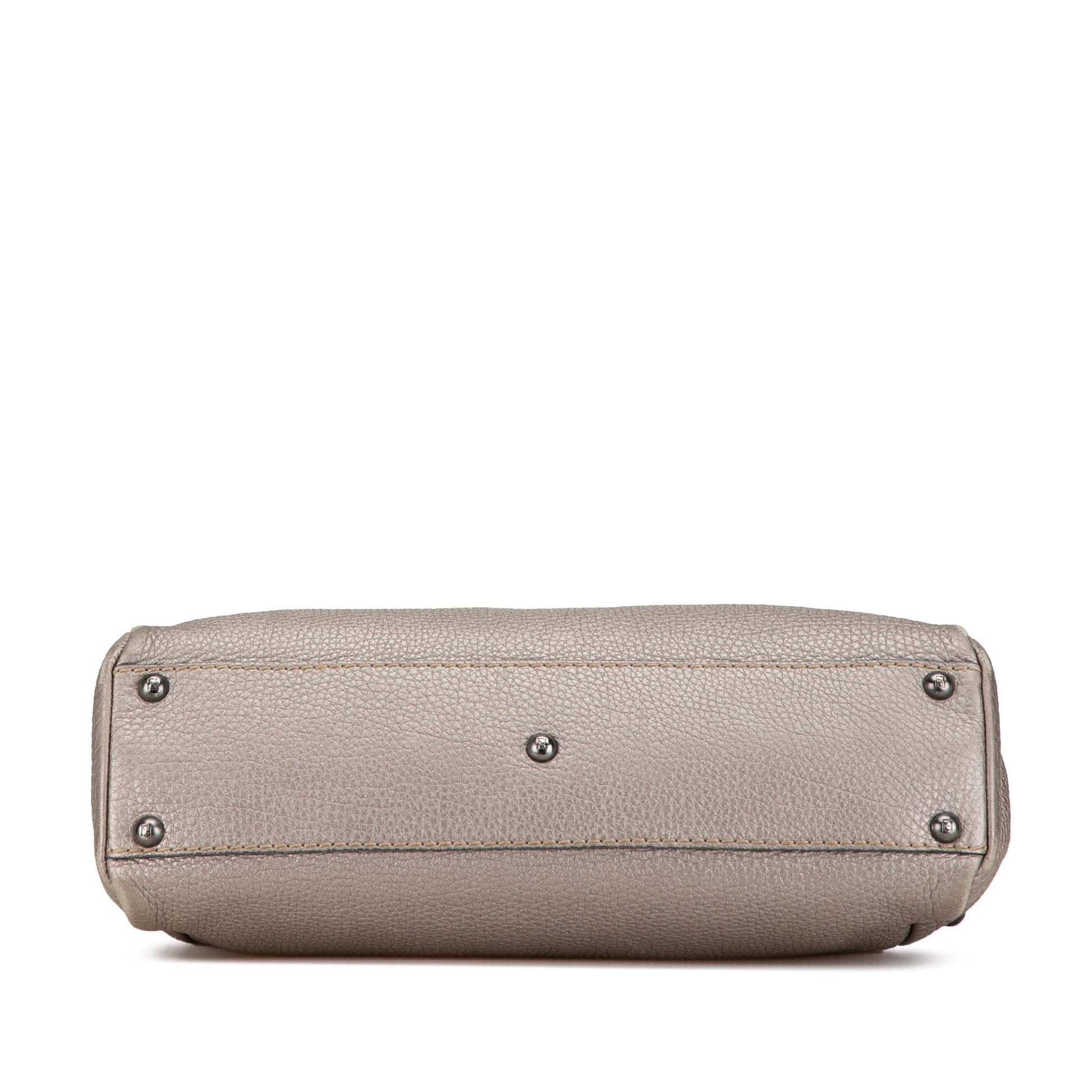 Fendi Medium Selleria Peekaboo
