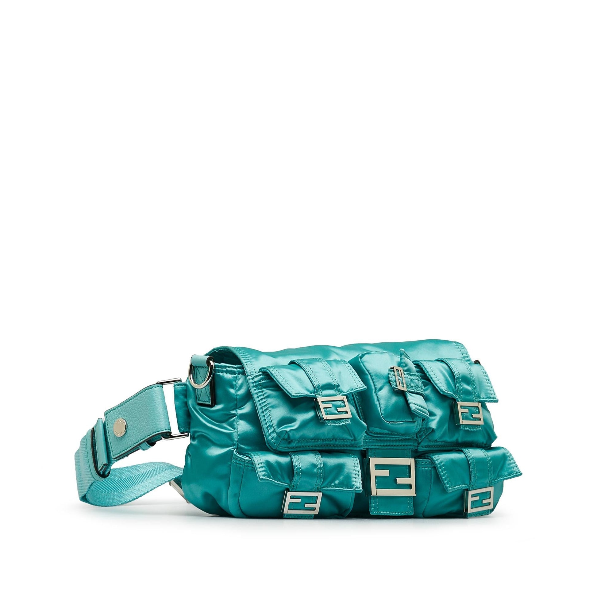 Fendi Nylon Multipocket Baguette (SHG-gtMQ1H)