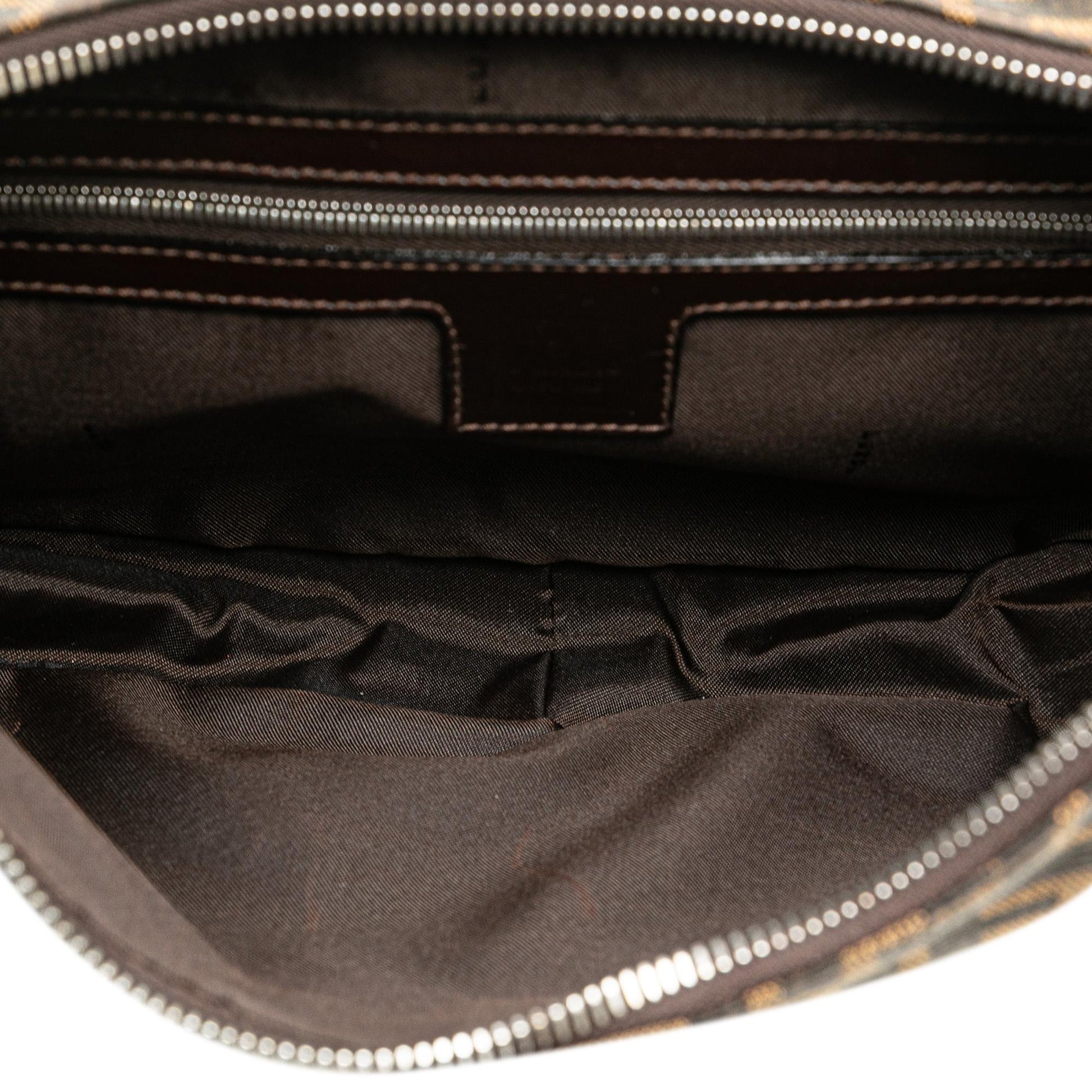 Fendi Zucchino Canvas Handbag (SHG-OL7yob)