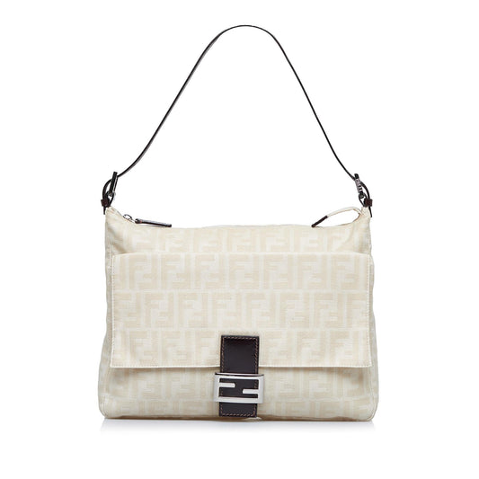 Fendi Zucca Canvas Shoulder Bag (pQEHOK)