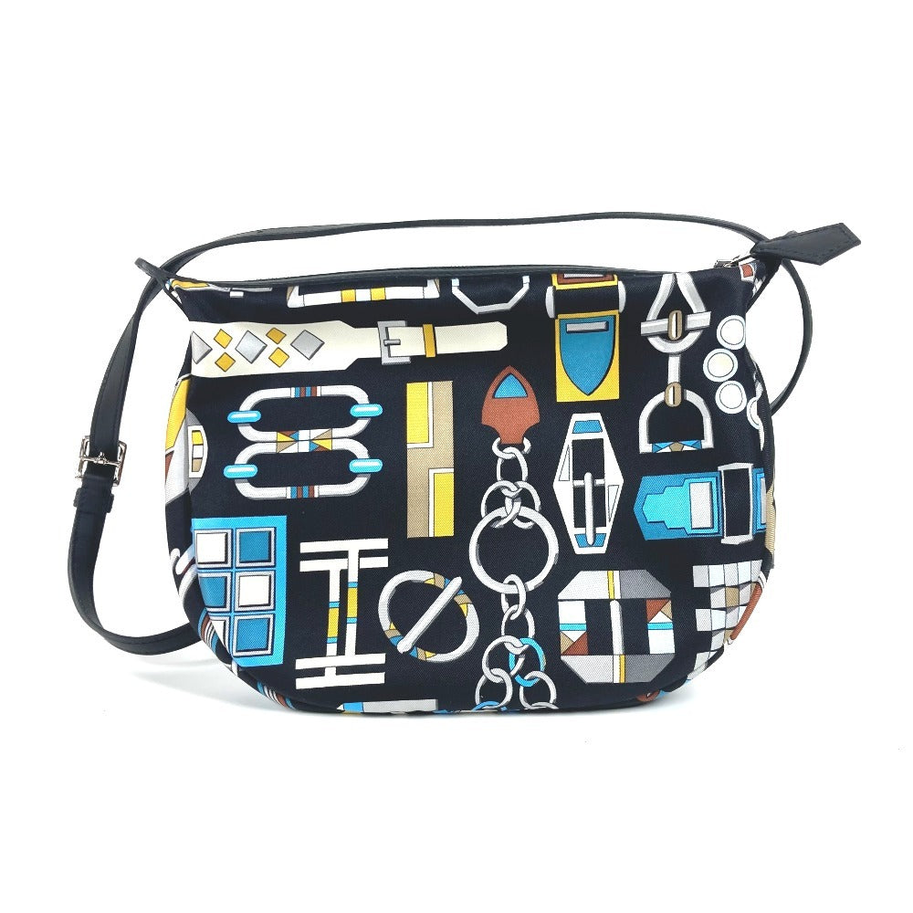HERMES Shoulder Bag Silk, Swift black CARREENBOUCLESSURSOIETOGO Sursoie Togo Women