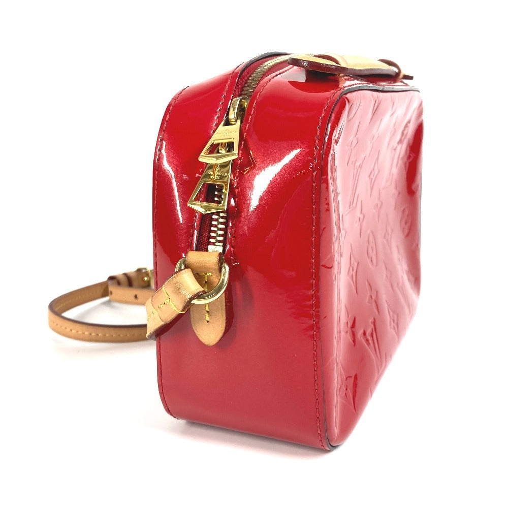 LOUIS VUITTON Shoulder Bag Monogram Vernis Canvas Red Monogram Vernis Santa Monica