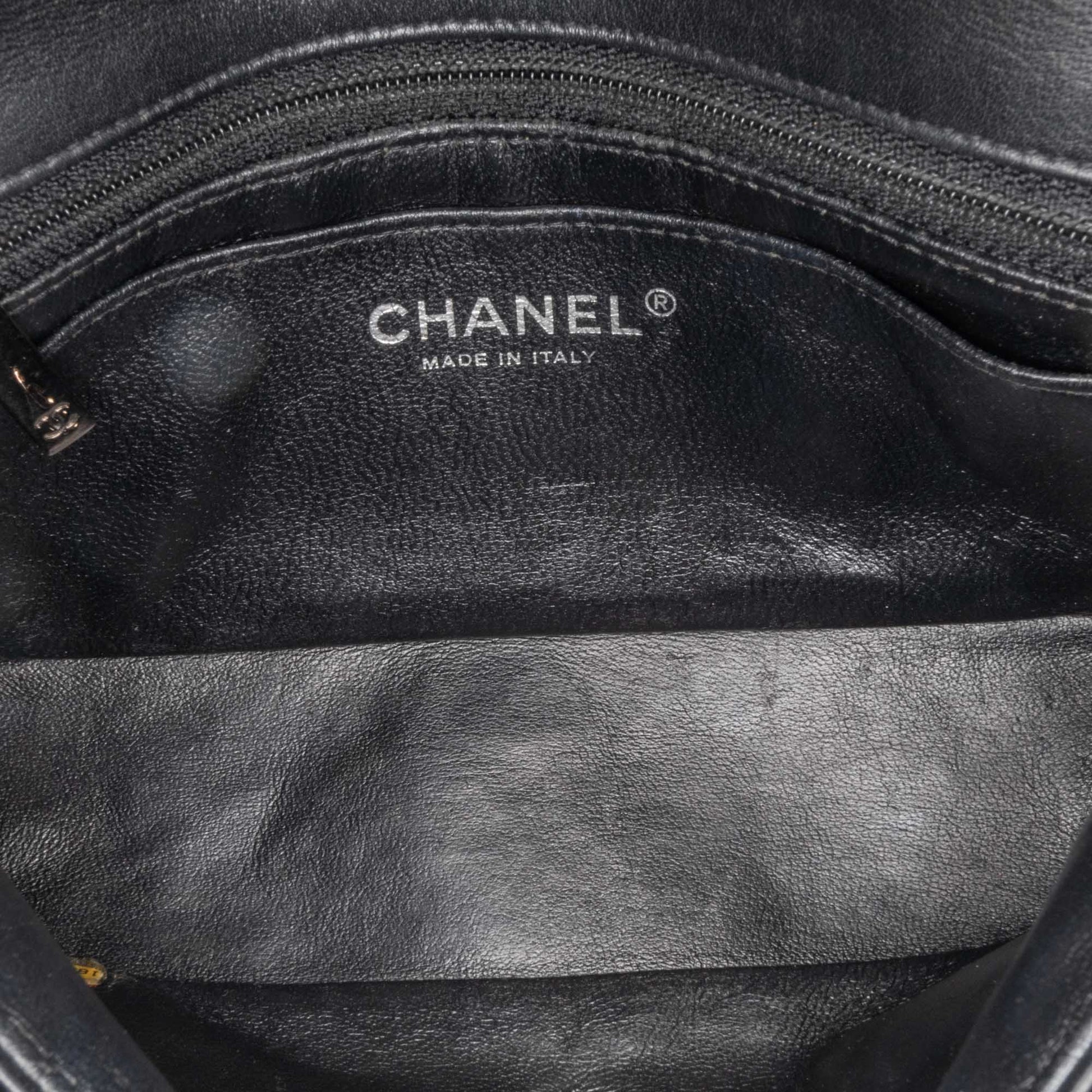 Chanel Twist Crossbody Bag - Lynora Bags