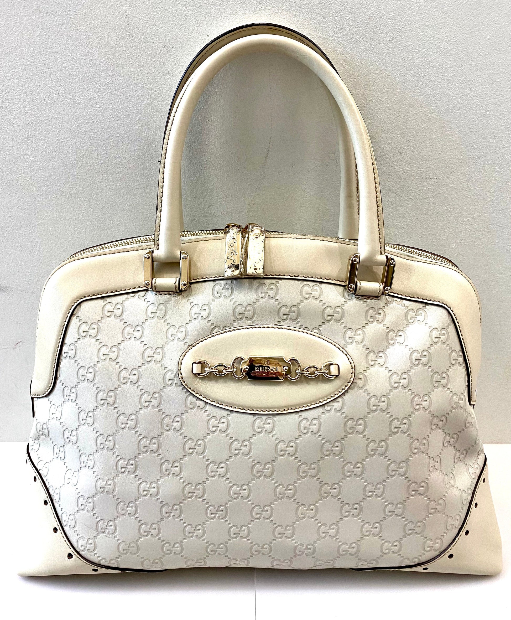 GUCCI GUCCISSIMA HORSEBIT LOGO PLAQUE CALFSKIN SHOULDER BAG