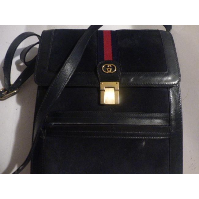 Gucci Envelope Lou Leather Top Handle Shoulder Bag