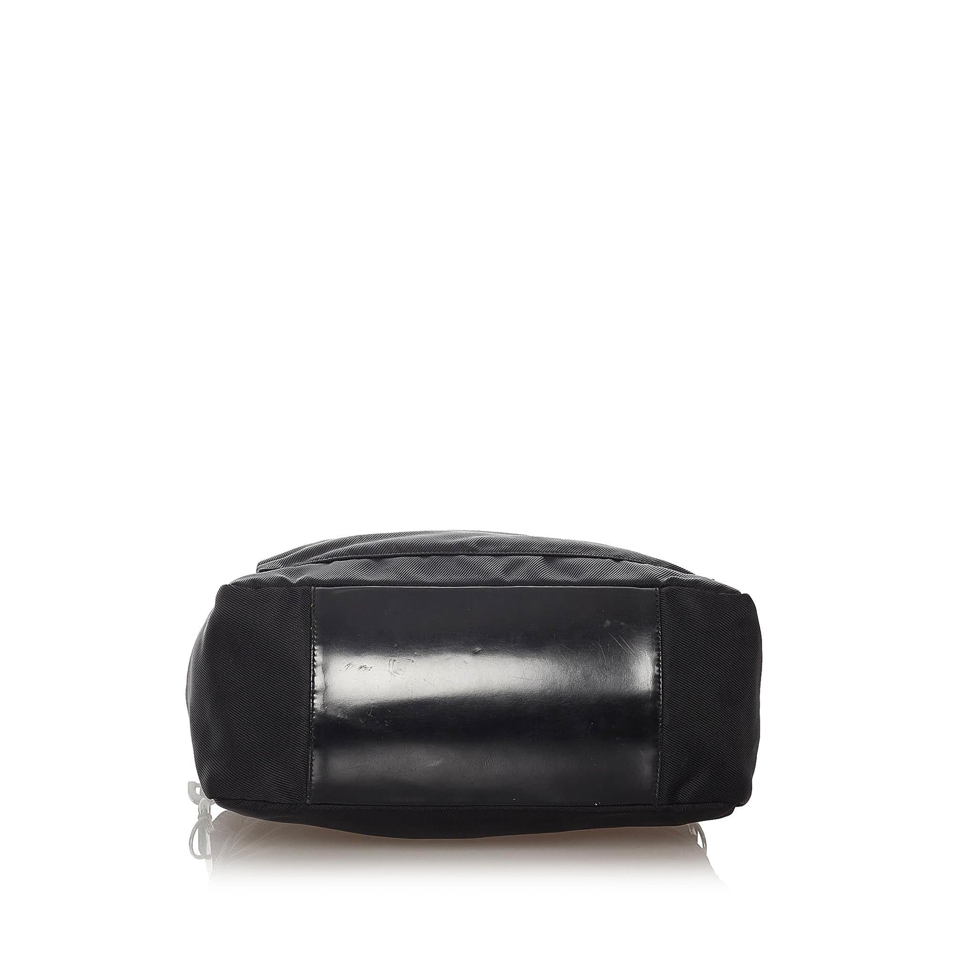 Gucci Bamboo Nylon Shoulder Bag (SHG-4hnVDO)