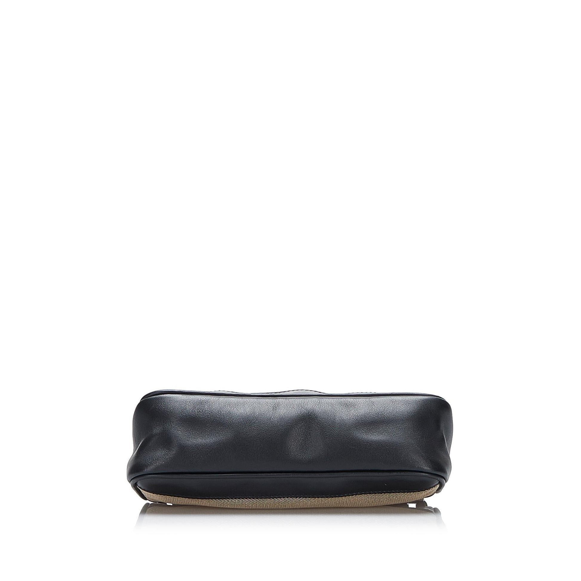 Gucci Canvas Baguette (SHG-jVeAk8)