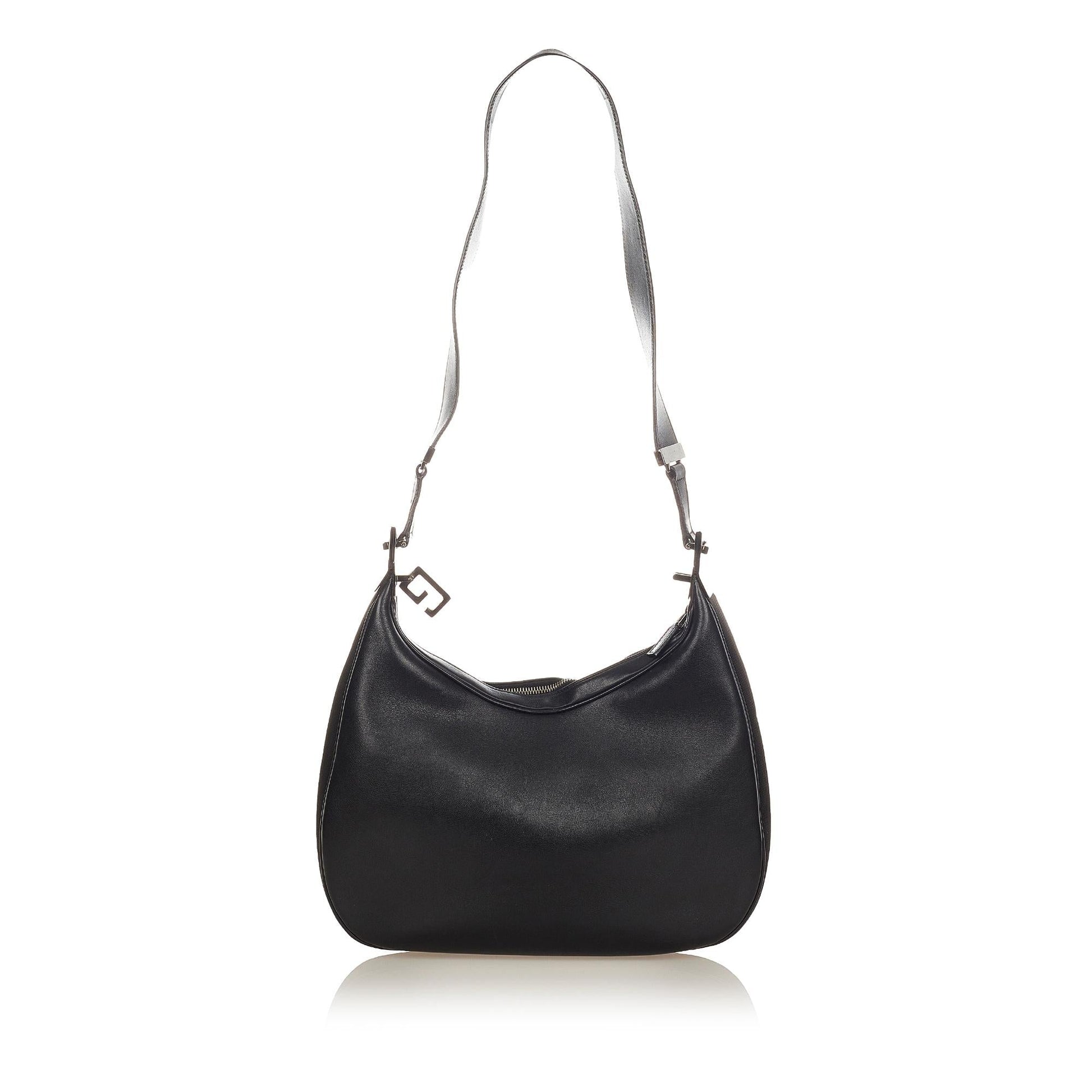 Gucci Leather Shoulder Bag Style 56