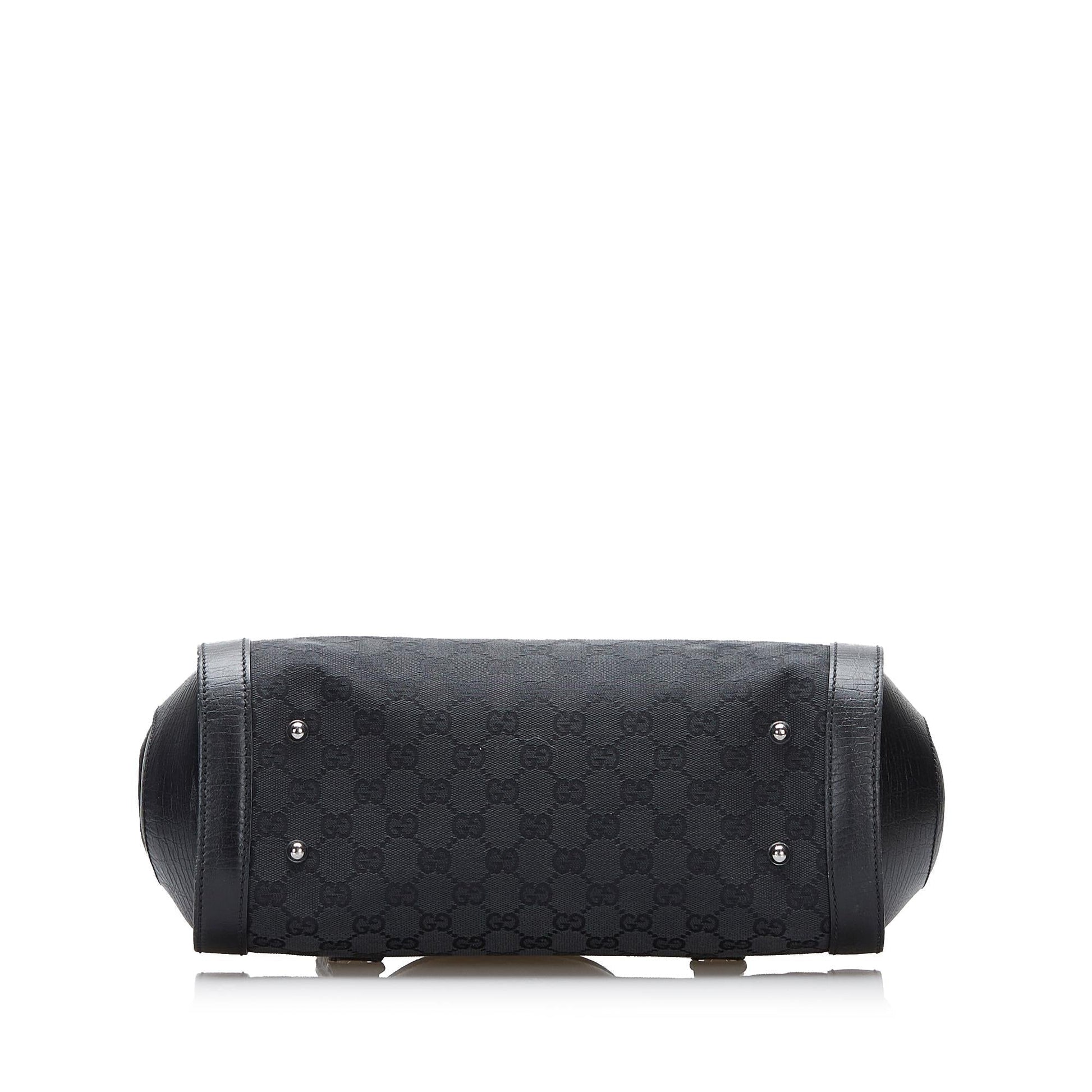 Gucci GG Canvas Bamboo Bullet Shoulder Bag (SHG-CXnDa1)