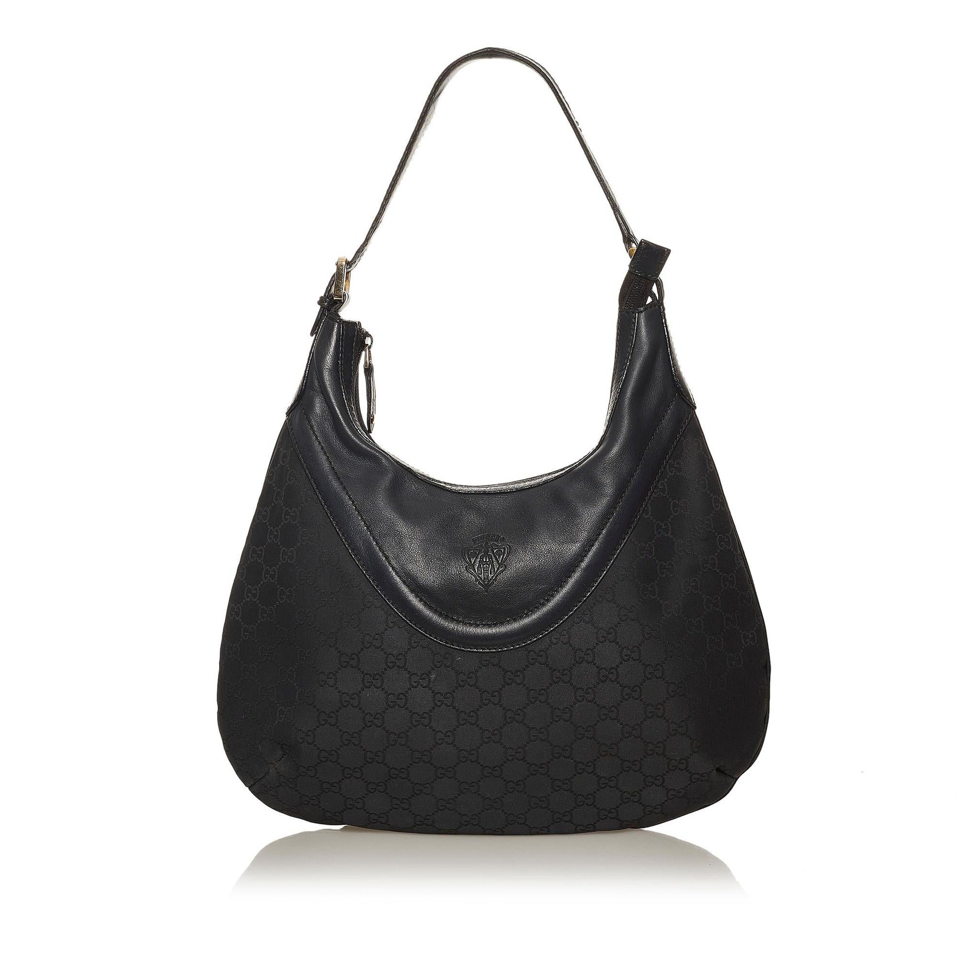 Gucci Canvas Shoulder Bag Style 31
