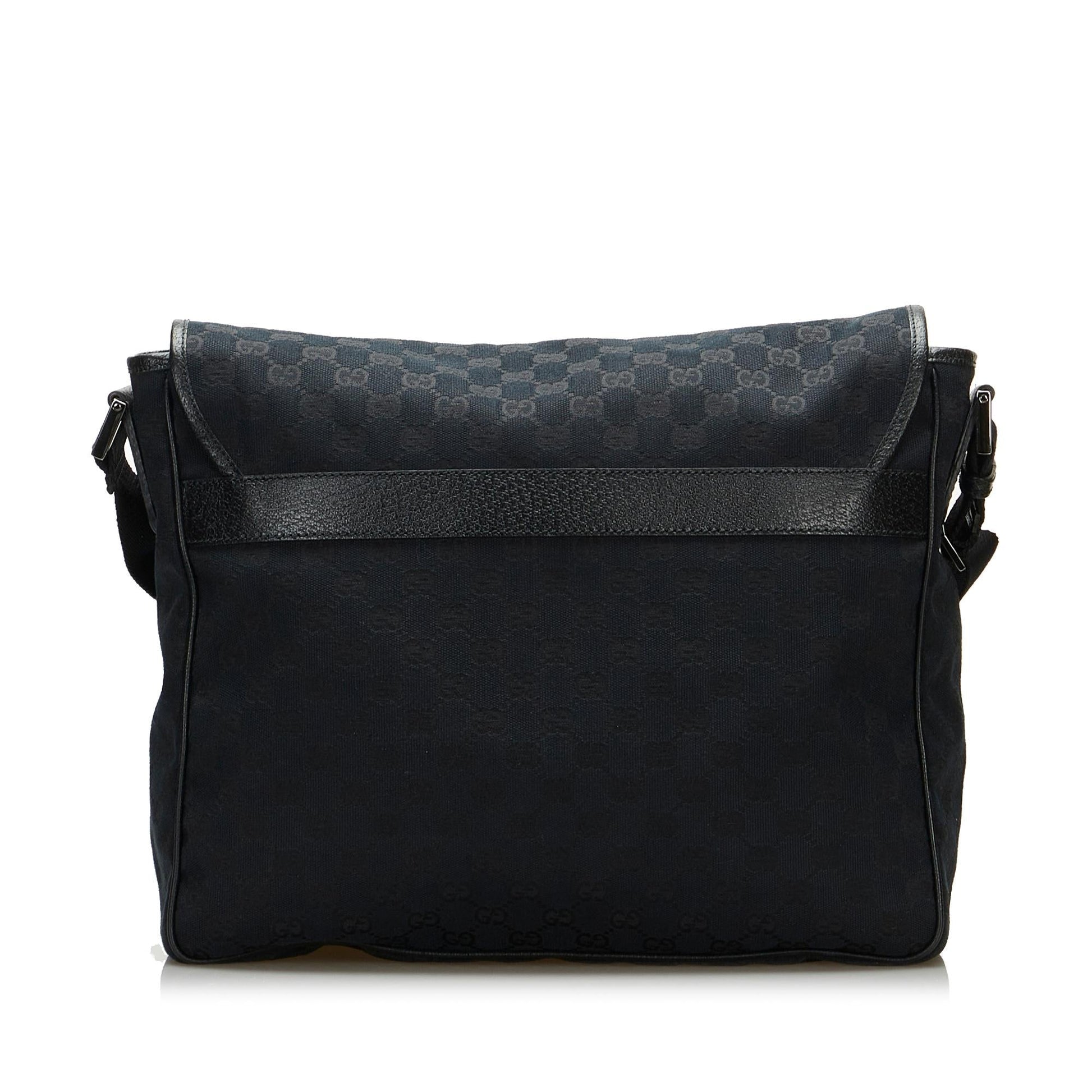 Gucci GG Canvas Crossbody Bag (SHG-yXdfQ3)