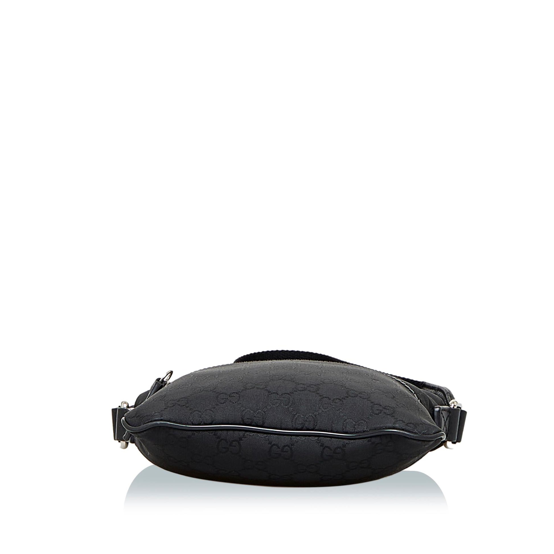 Gucci GG Canvas Crossbody (SHG-zpvXgM)