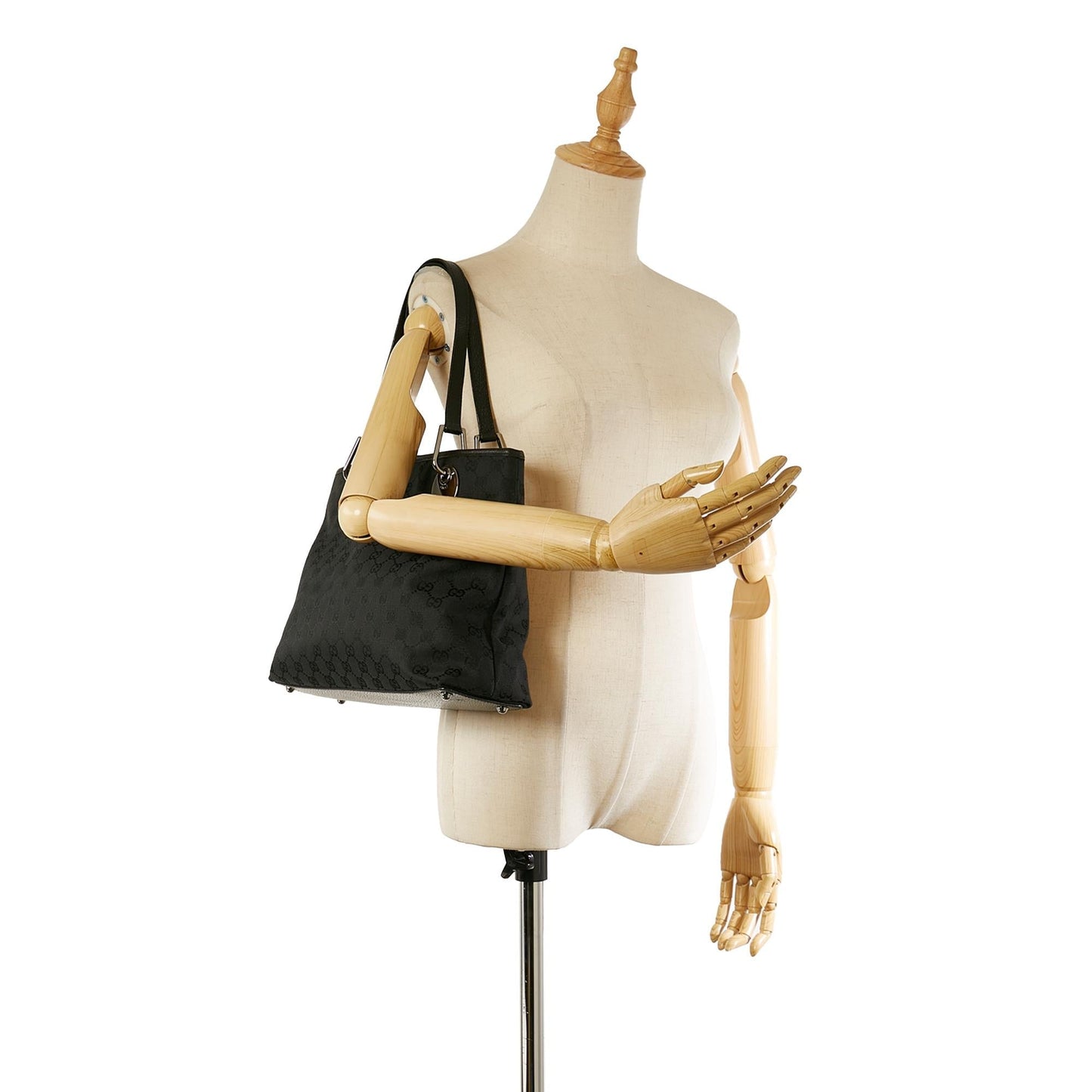 Gucci GG Canvas Eclipse Shoulder Bag (SHG-23928)