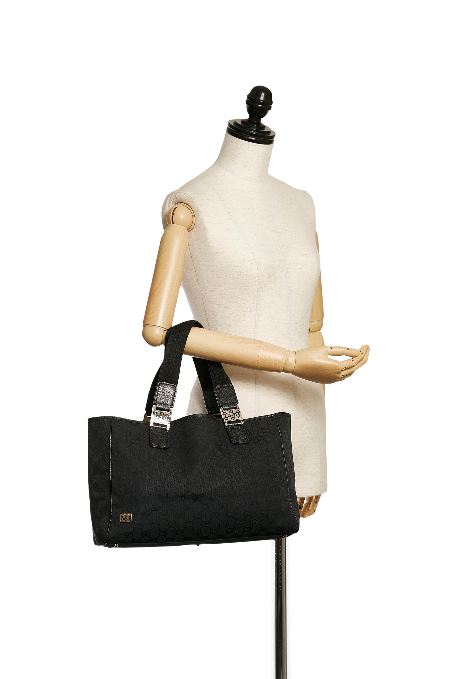Gucci GG Canvas Handbag (SHG-30962)