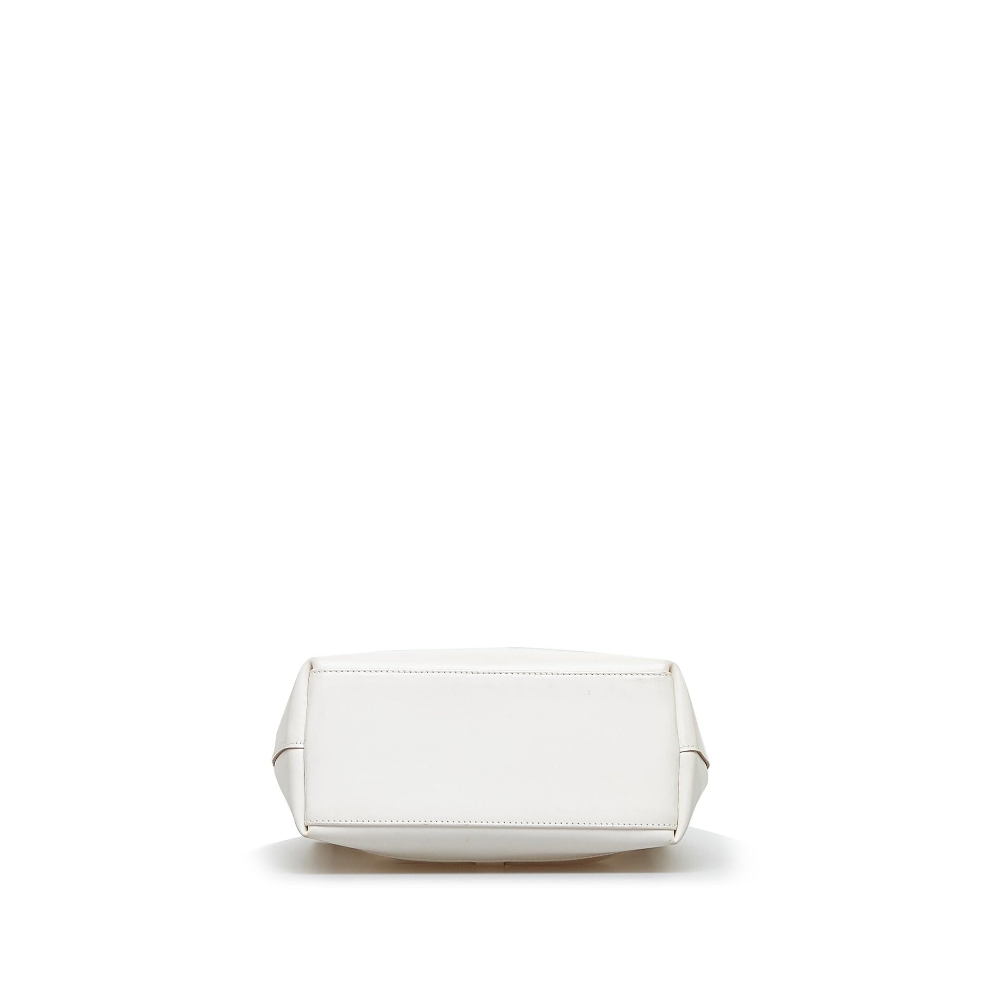 Gucci GG Canvas Jackie Shoulder Bag (SHG-m7c9Cb)
