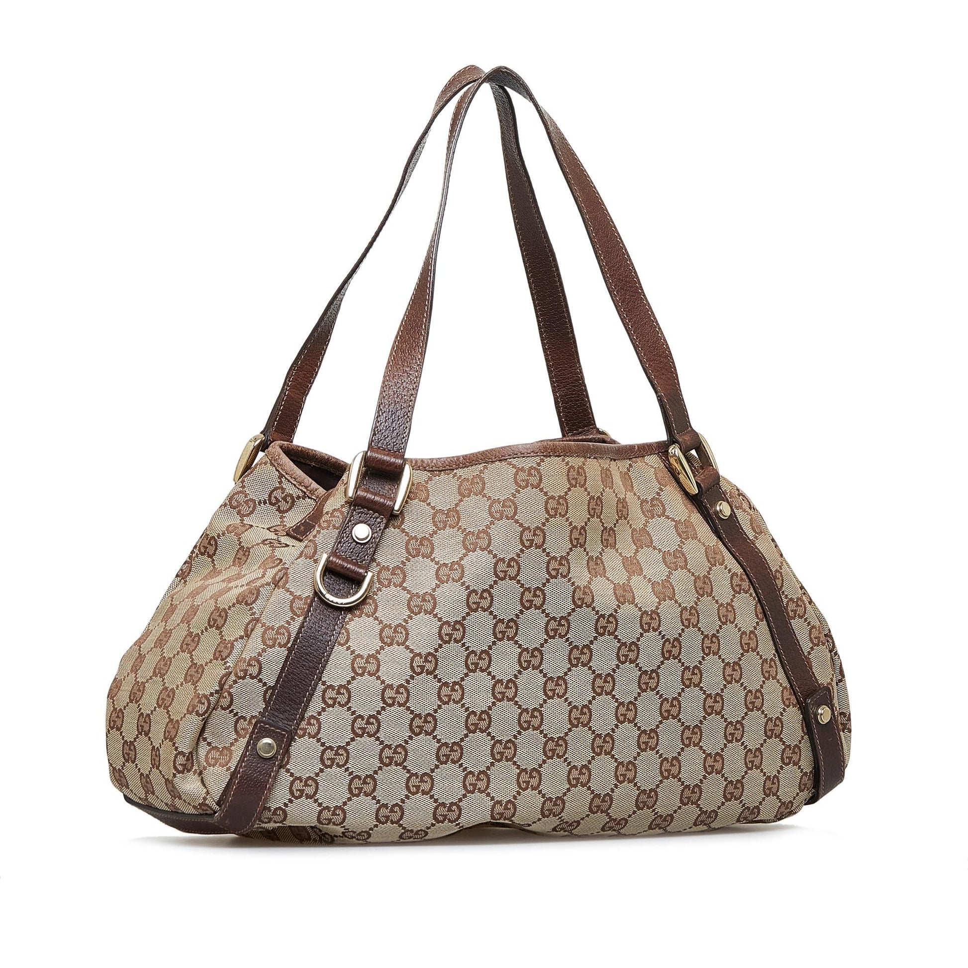 Gucci GG Canvas Pelham Shoulder Bag (SHG-QpnTdN)