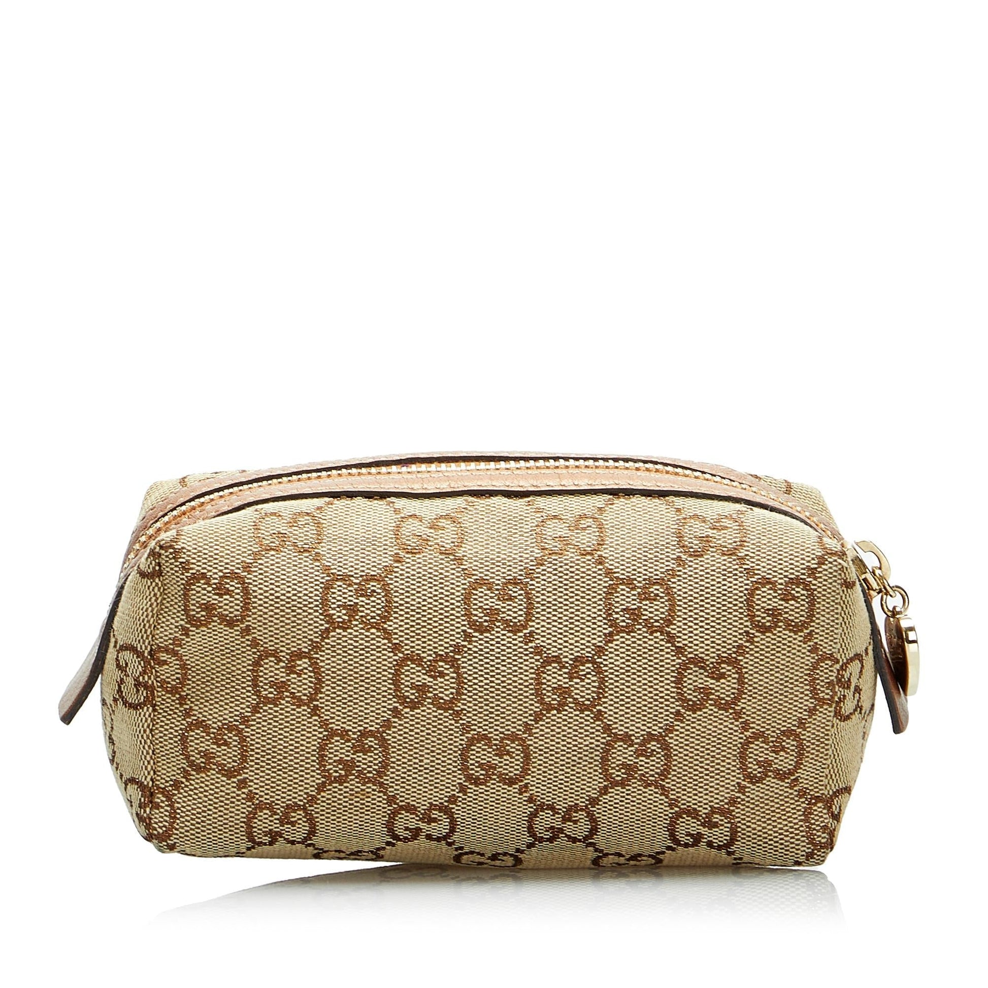 Gucci GG Canvas Pouch (SHG-r3KPhH)