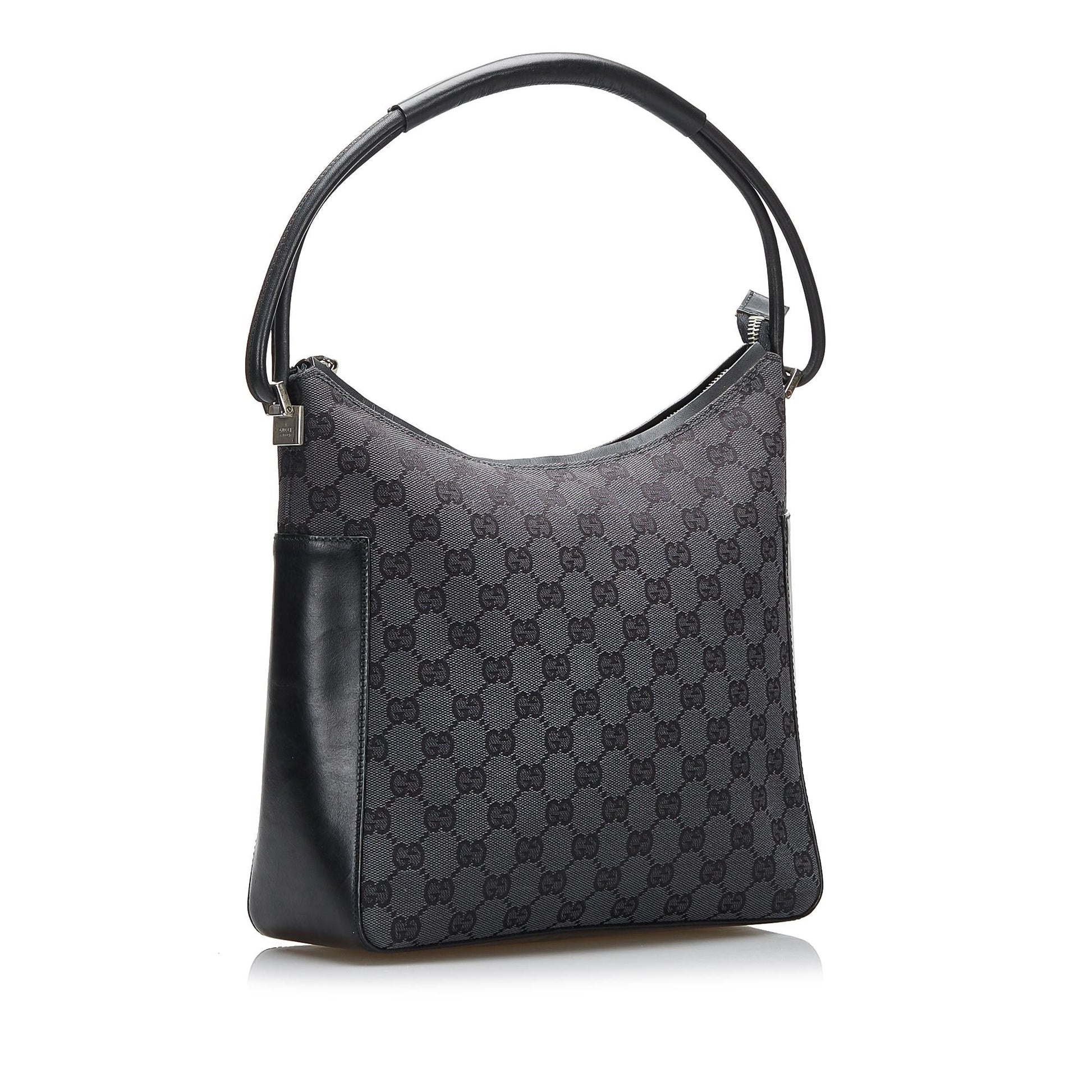 Gucci GG Canvas Shoulder Bag (SHG-kuoaAN)
