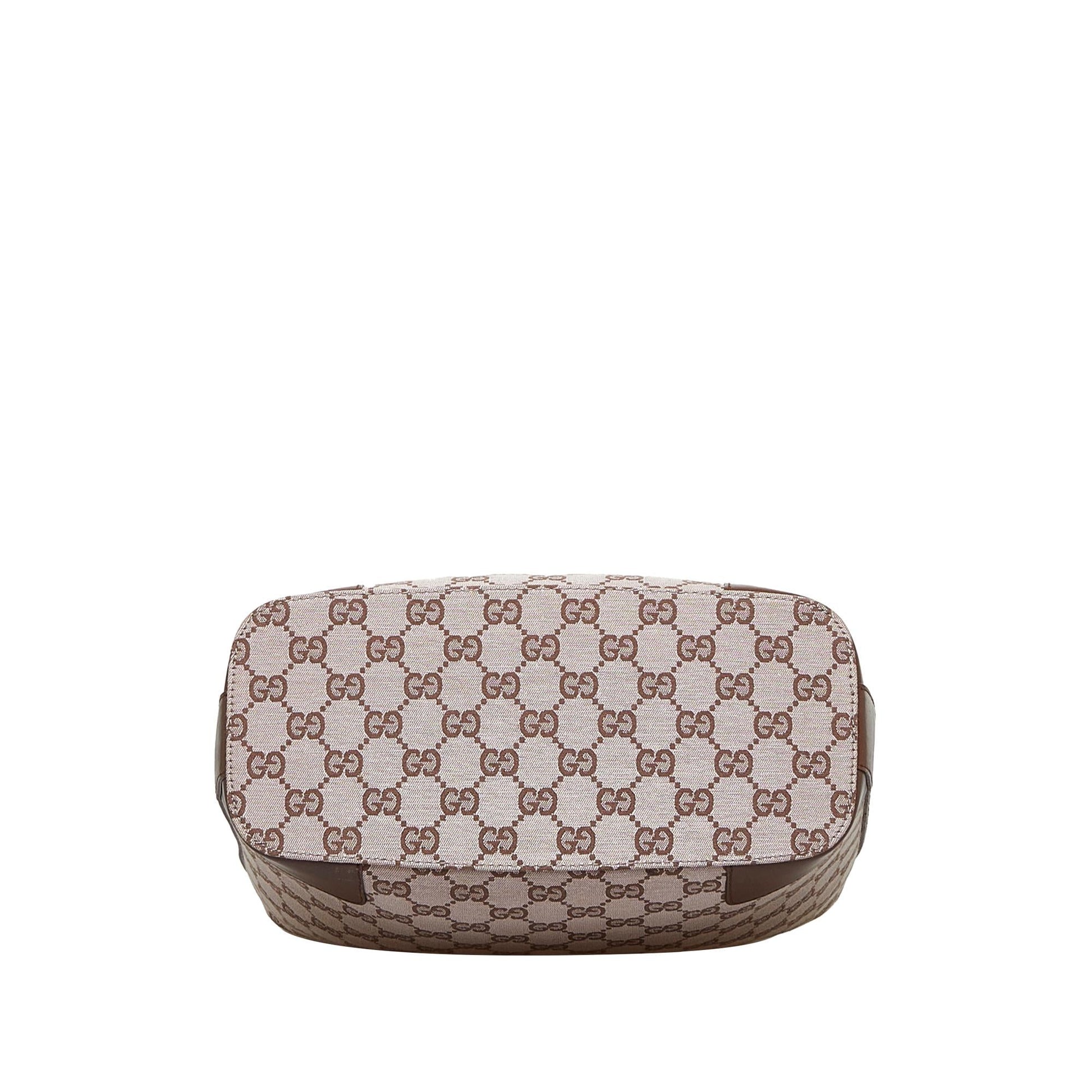 Gucci GG Canvas Shoulder Bag (SHG-MkP5Uj)