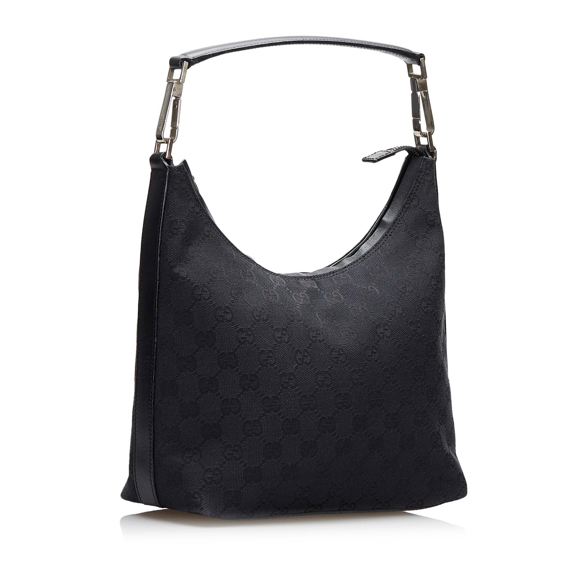 Gucci GG Canvas Shoulder Bag (SHG-LLyqpA)