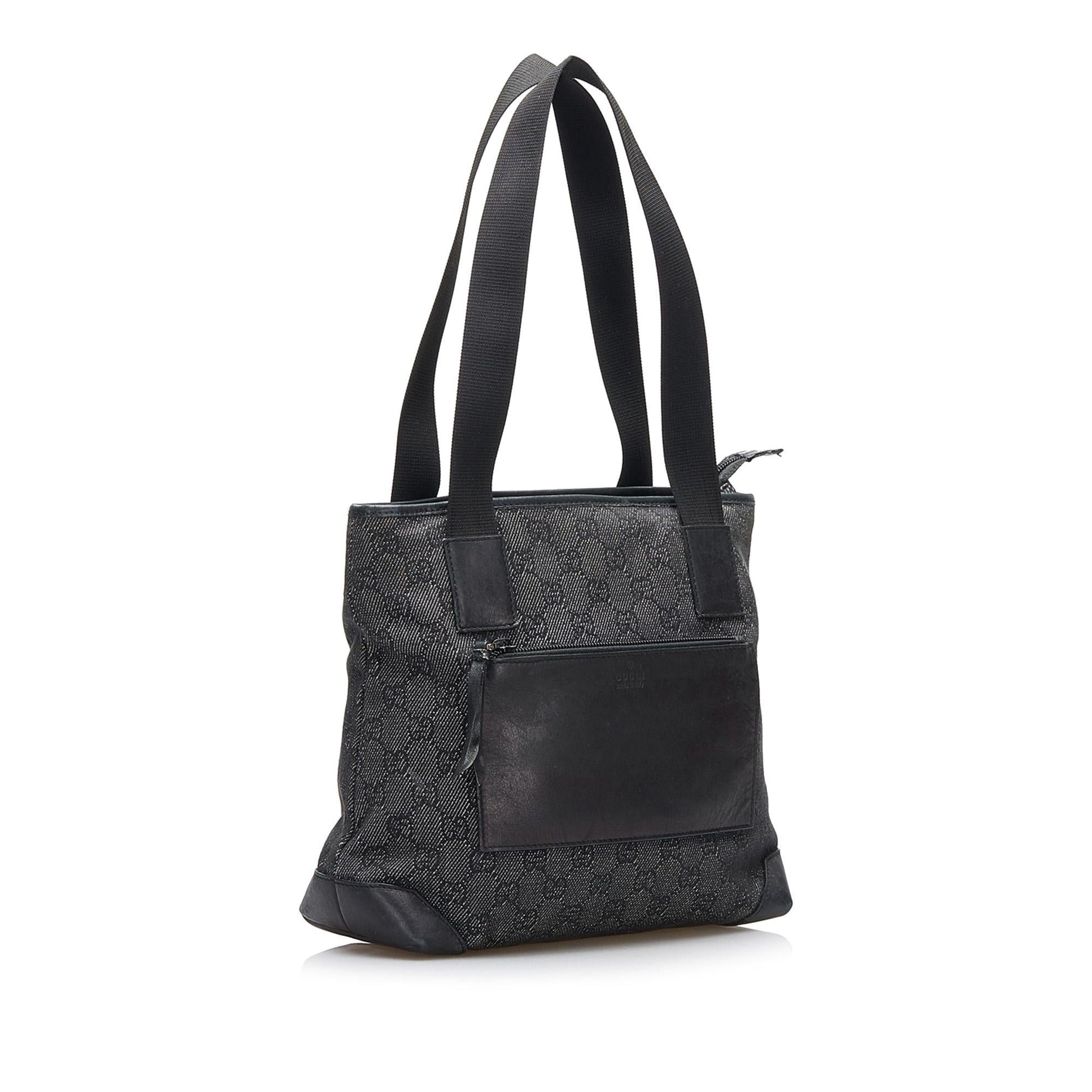 Gucci GG Canvas Shoulder Bag (SHG-tscr8l)