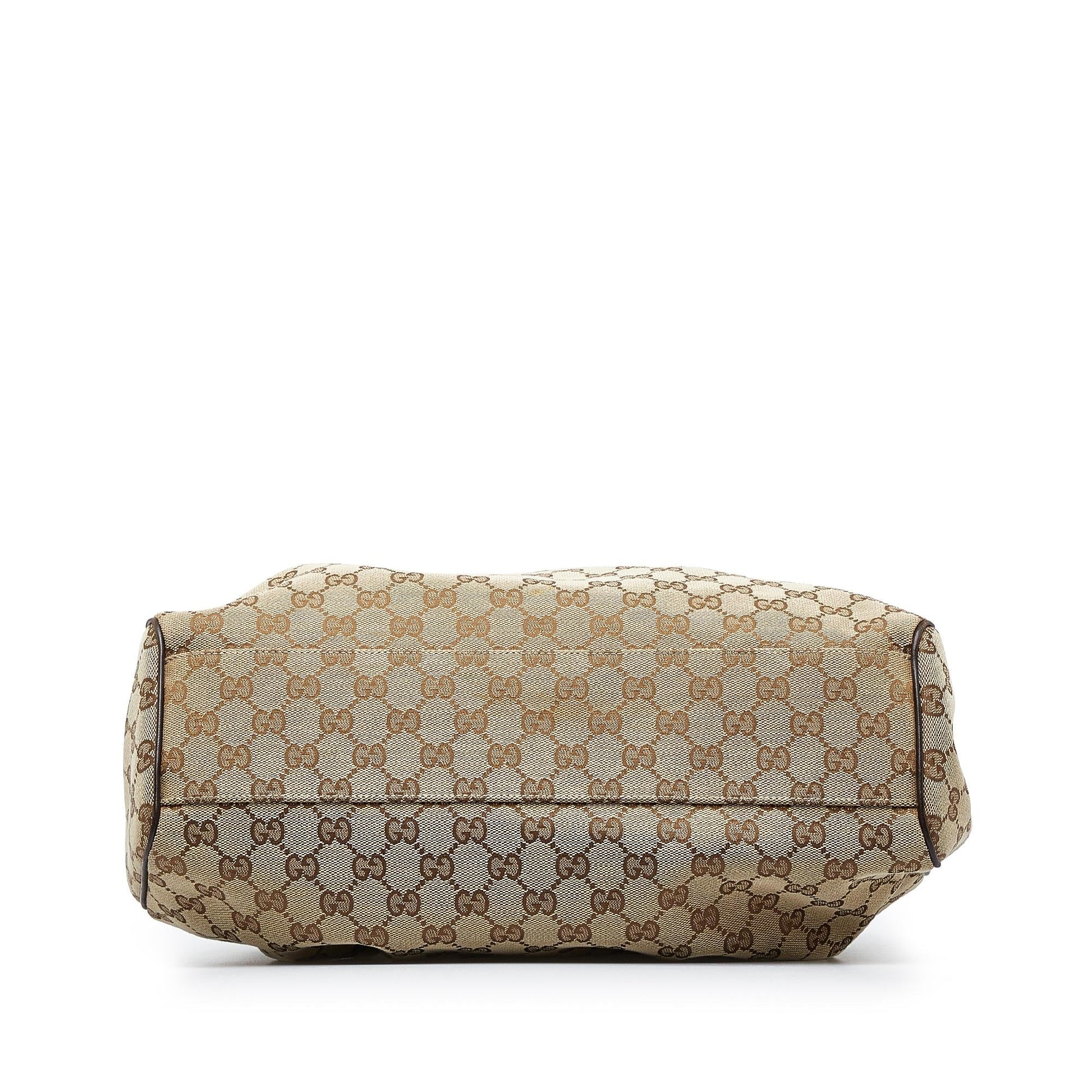 Gucci GG Canvas Sukey Tote (SHG-NFCUWy)