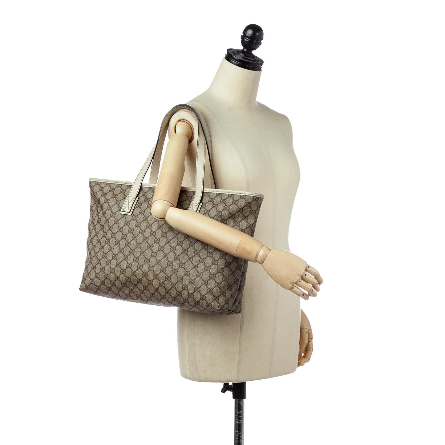 Gucci GG Canvas Tote Bag (SHG-30751)
