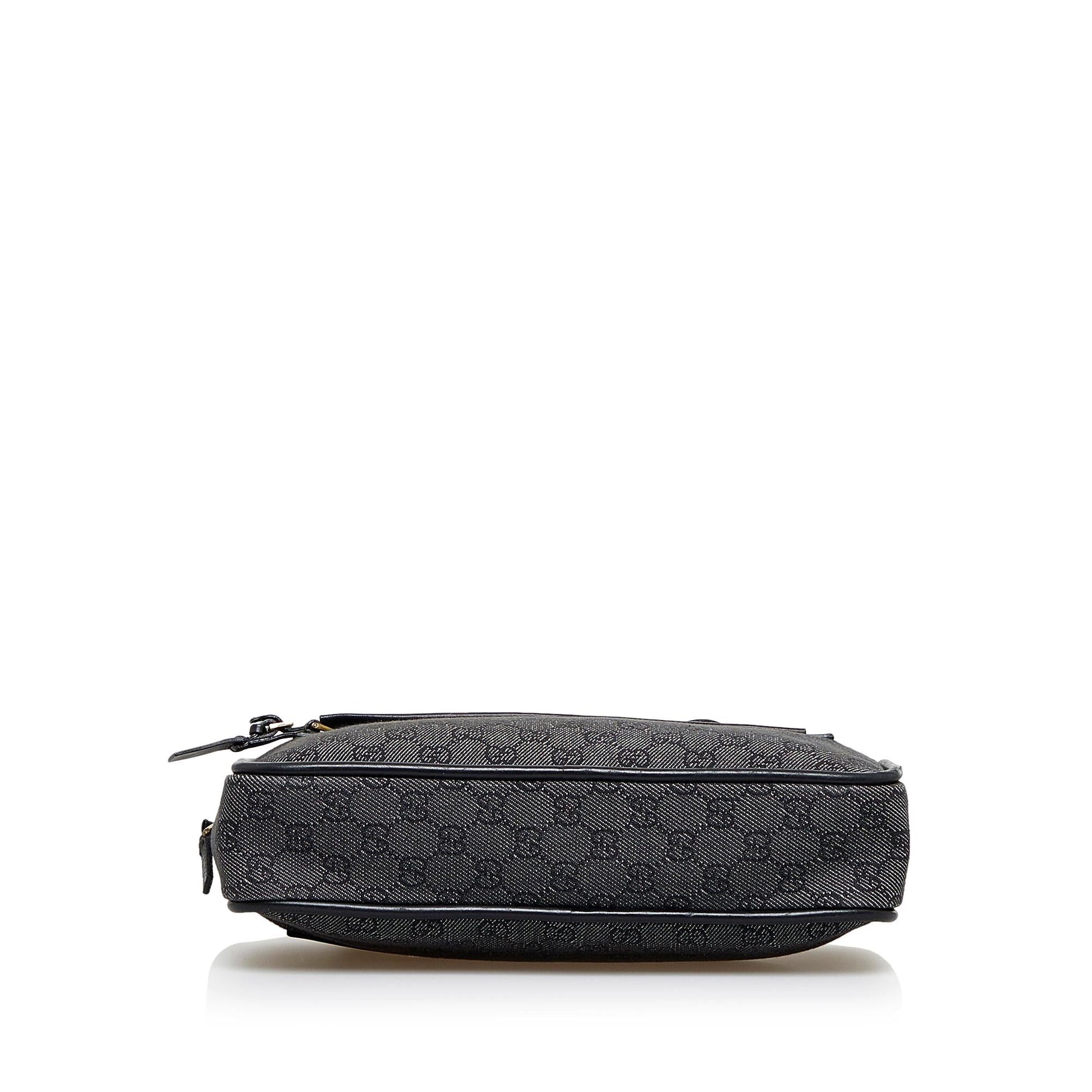 Gucci GG Denim Shoulder Bag (SHG-PBERuM)