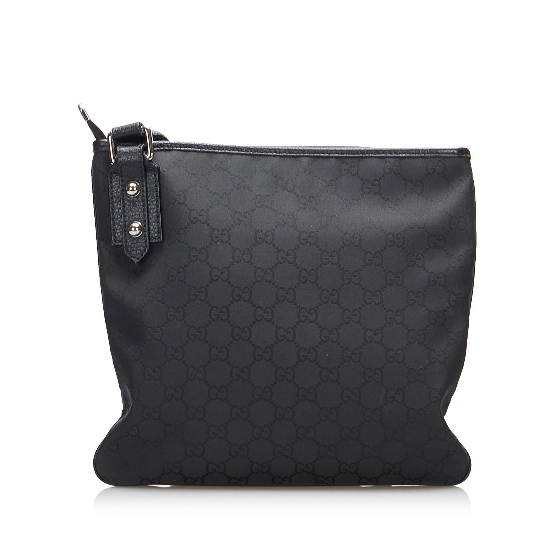Gucci GG Nylon Jolicoeur Crossbody Bag (SHG-AkLYUa)