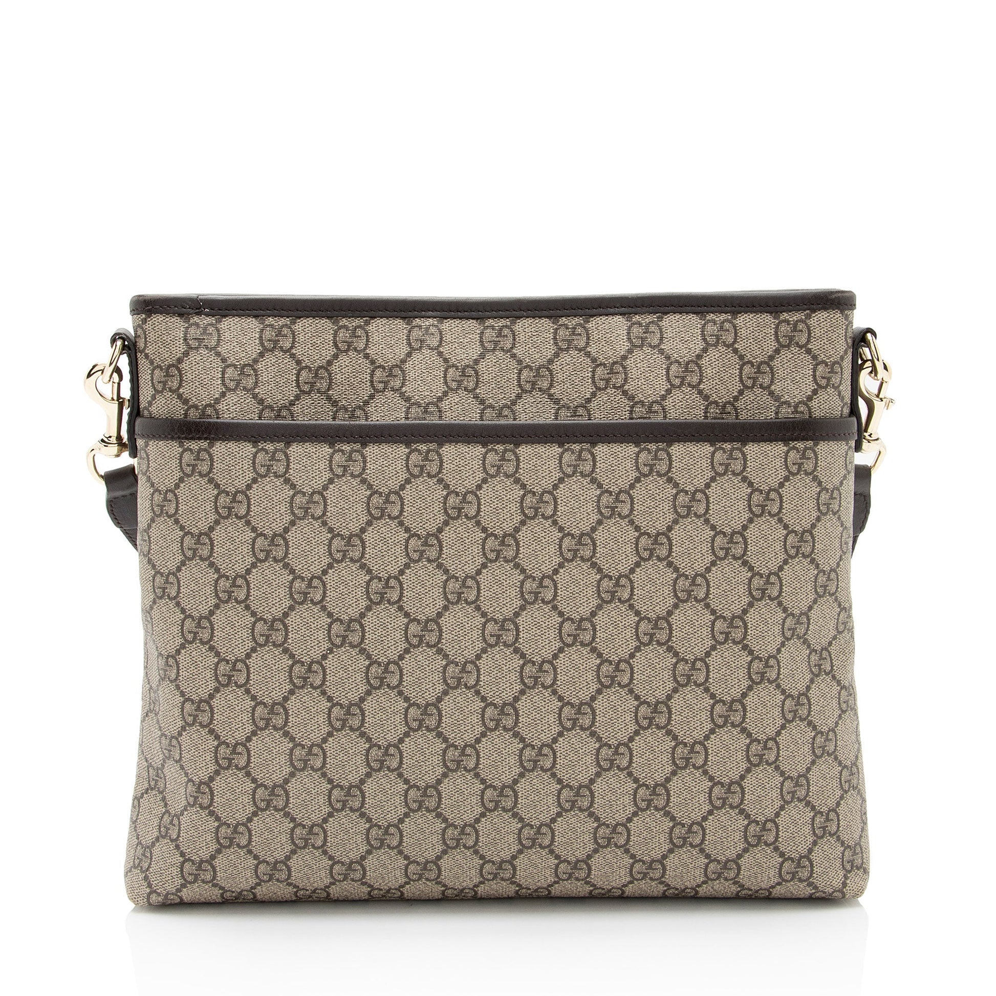 Gucci GG Supreme Classic Flat Medium Messenger Bag (SHF-z1jpvQ)
