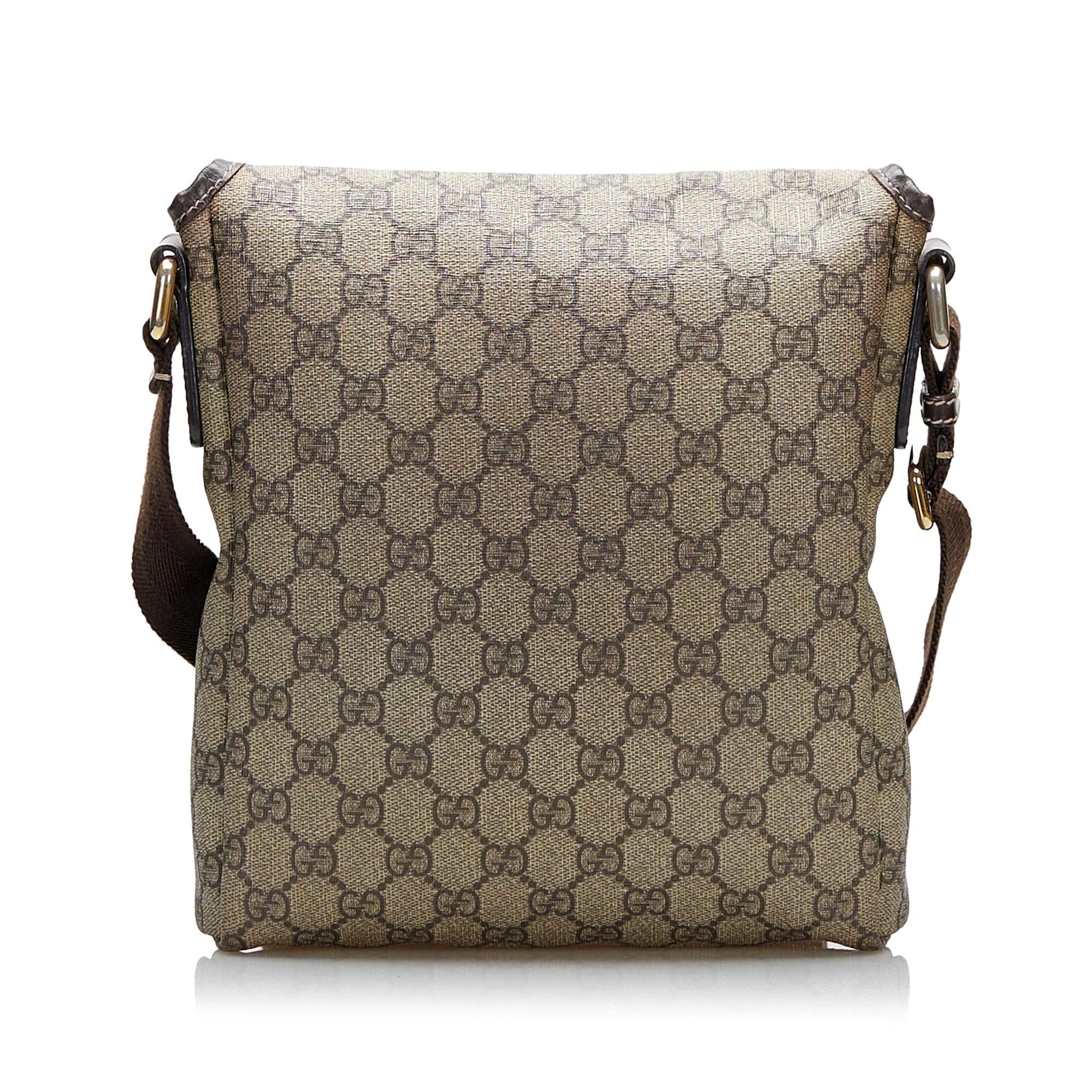 Gucci GG Supreme Crossbody Bag (SHG-claZTP)