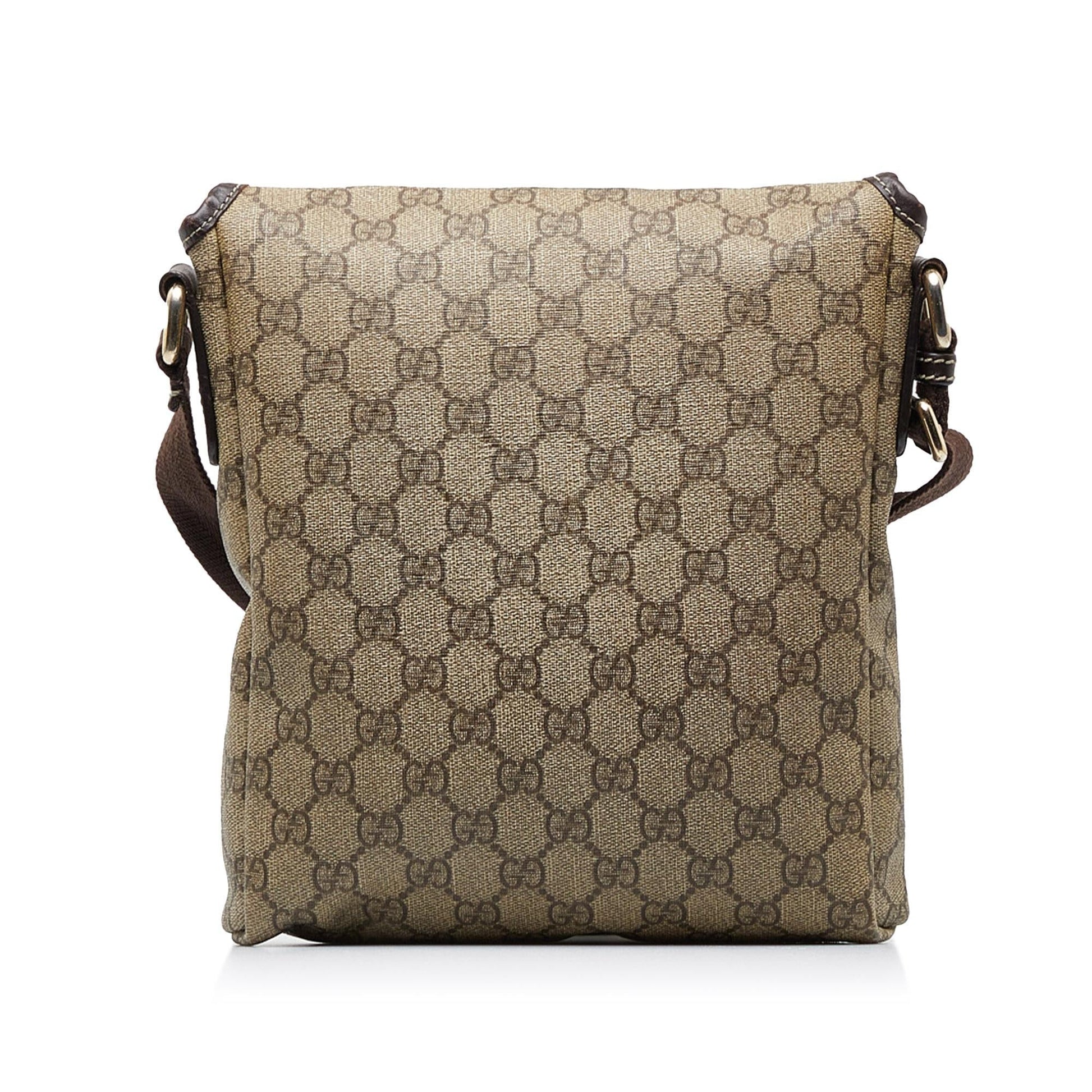 Gucci GG Supreme Crossbody Bag (SHG-Eqc1KN)