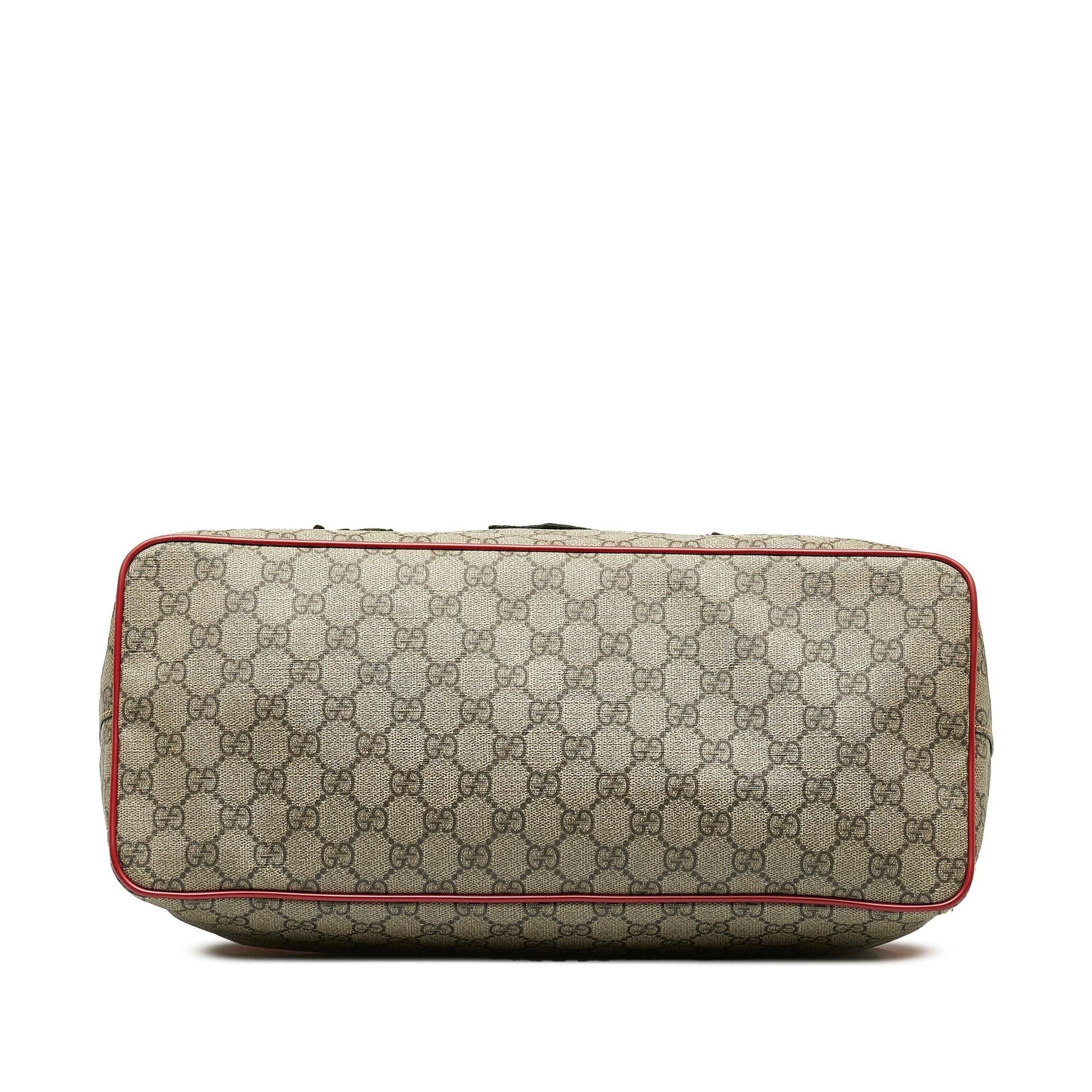 Gucci GG Supreme Embroidered Kingsnake Heart Shopper Bag (SHG-9XIapj)