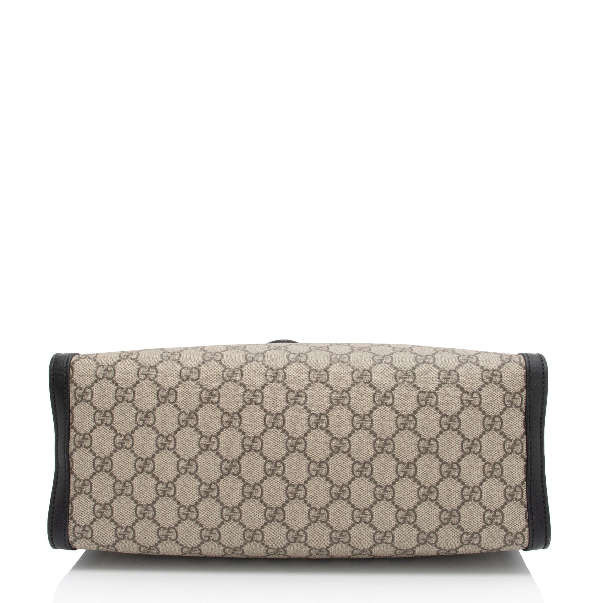 Gucci GG Supreme Padlock Chain Medium Shoulder Bag (SHF-HpZzJo)