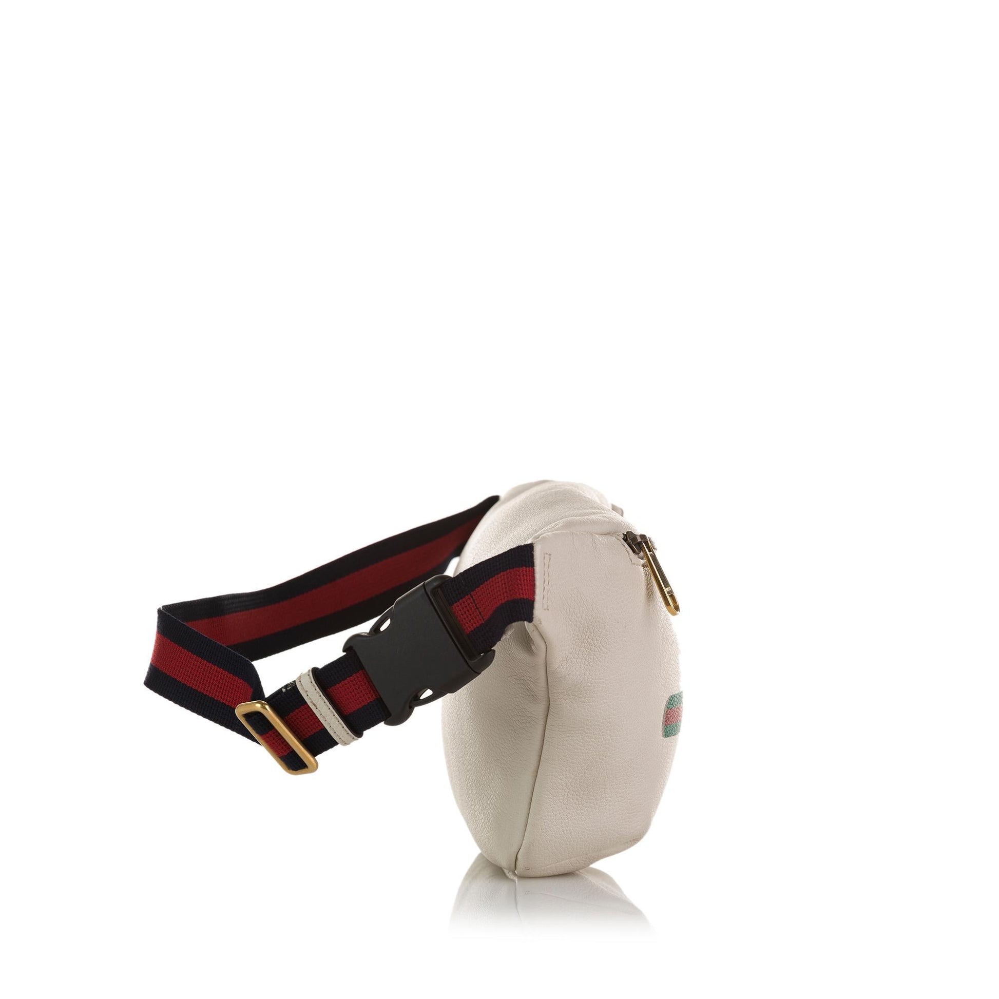 Gucci Logo Belt Bag (SHG-AN12yt)