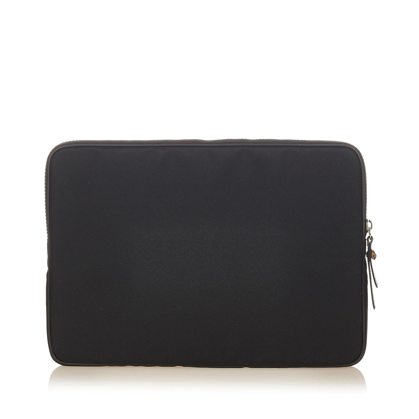 Gucci LAveugle Par Amour Nylon Clutch Bag (SHG-31918)