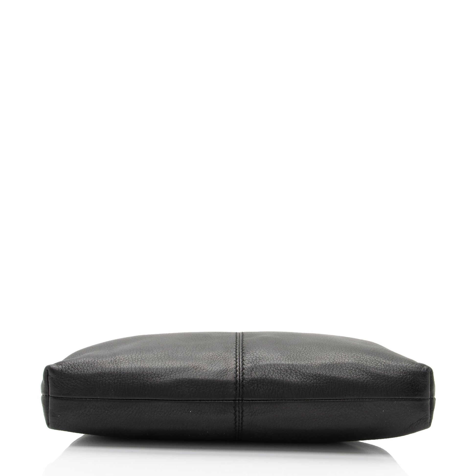 Gucci Leather Sienna Tassel Clutch (SHF-K7dFFR)