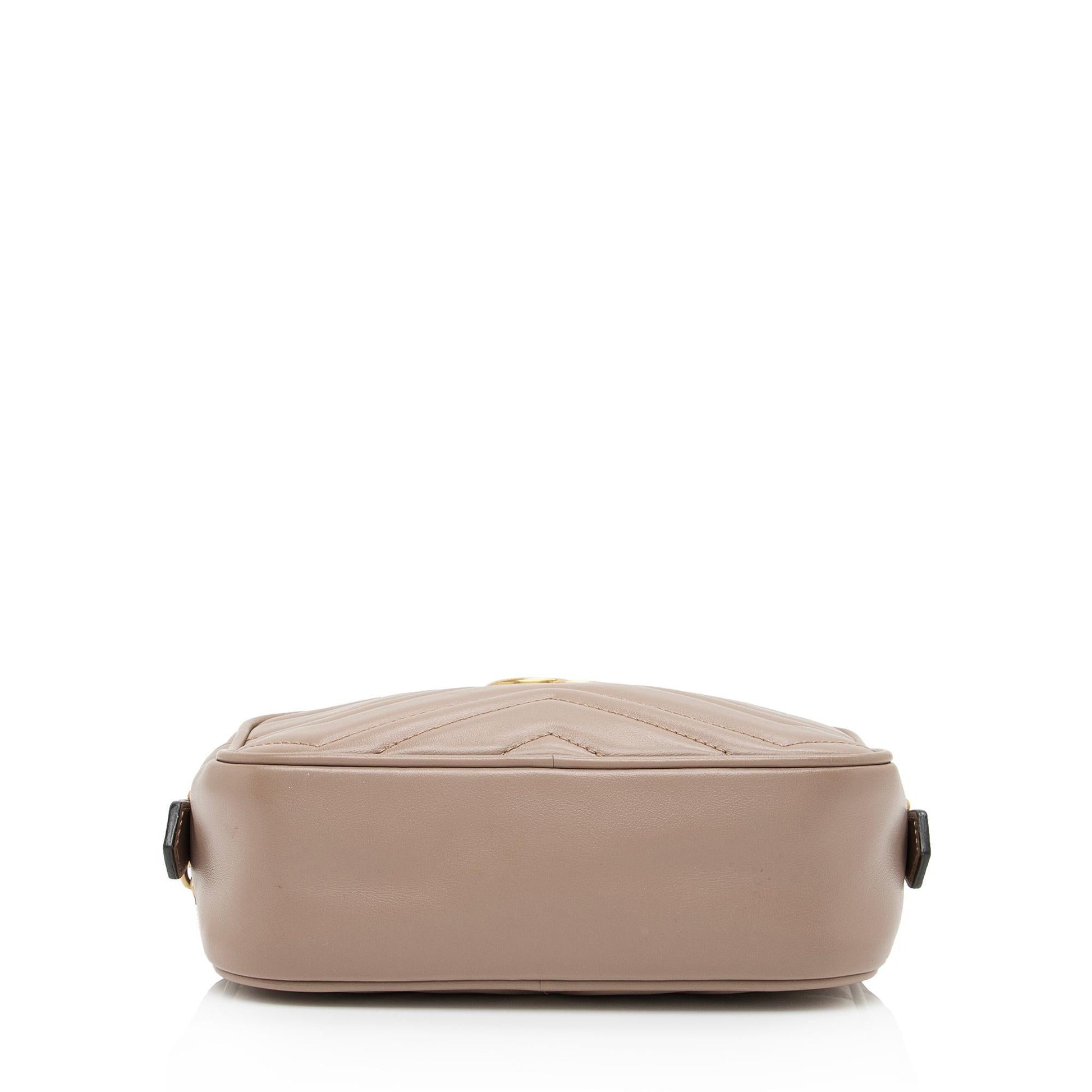 Gucci Matelasse Leather GG Marmont Mini Bag (SHF-W8HmMA)