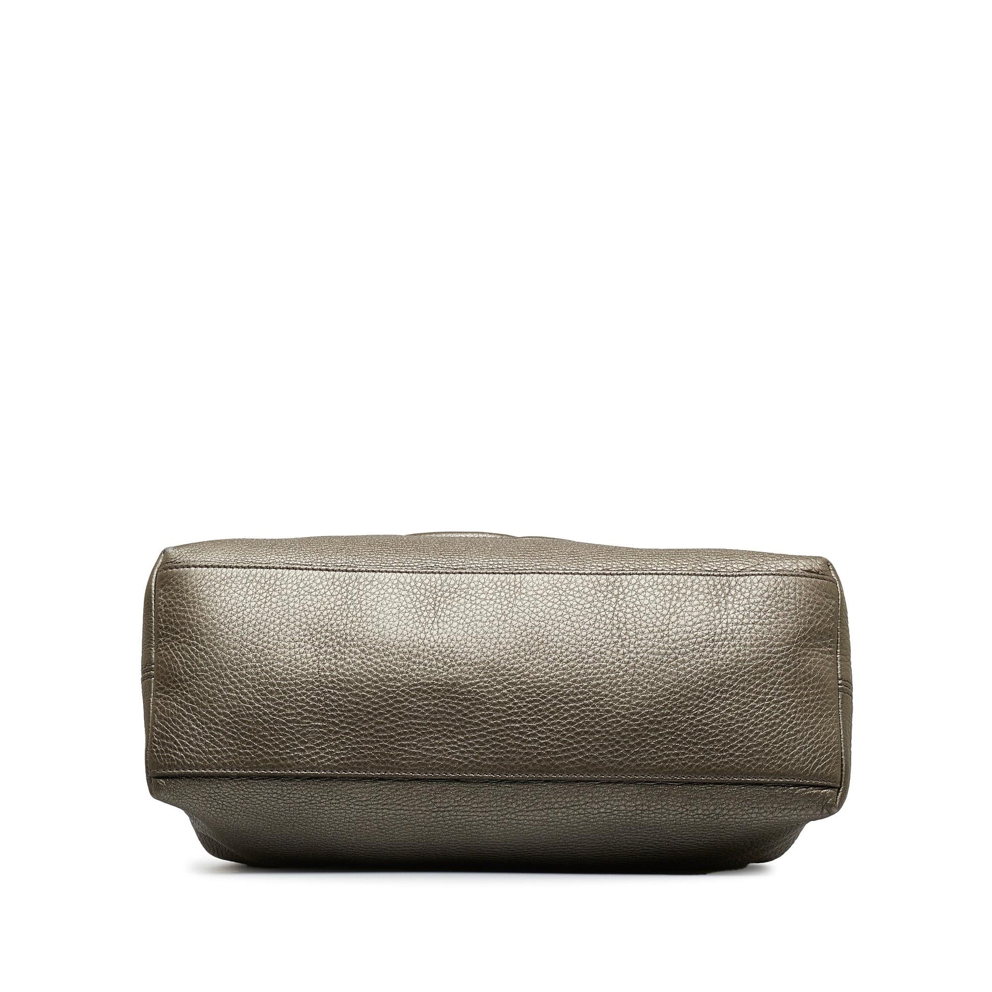 Gucci Medium Soho Chain Tote (SHG-ngwZOe)