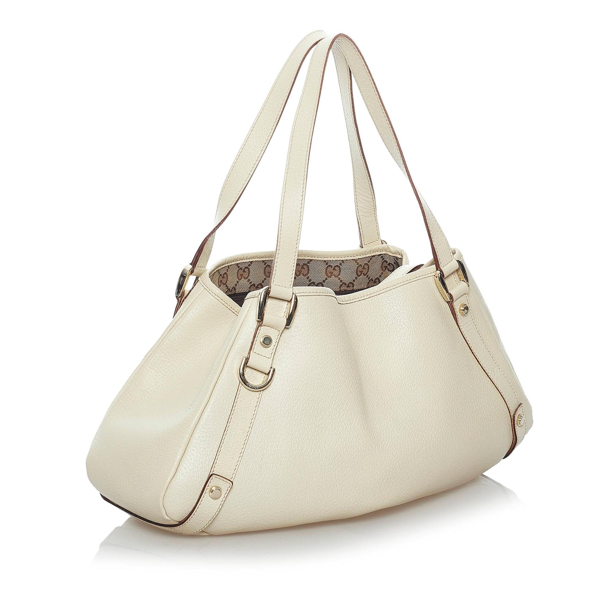 Gucci Pelham Leather Shoulder Bag (SHG-33847)
